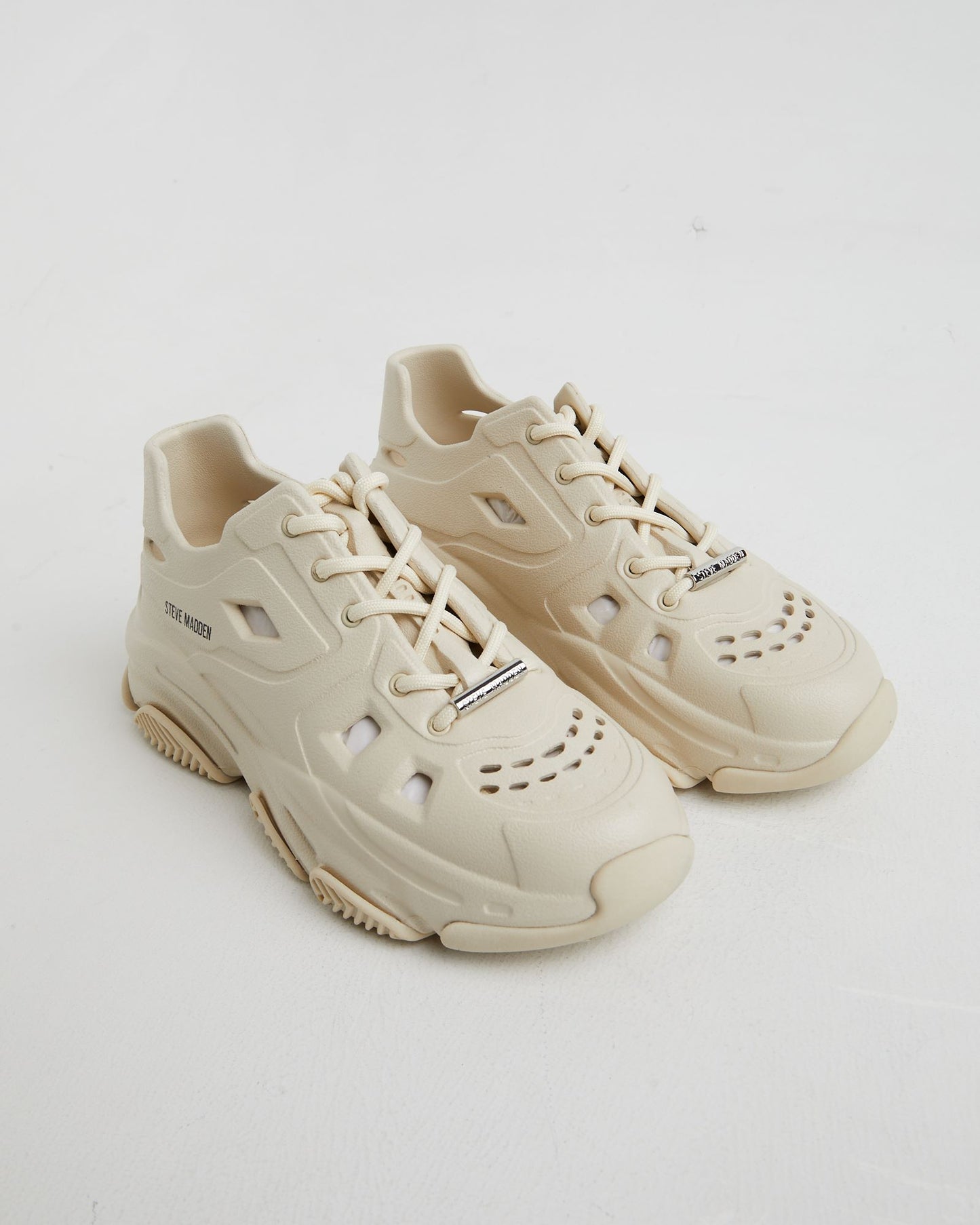 Possessive Sneakers in Bone