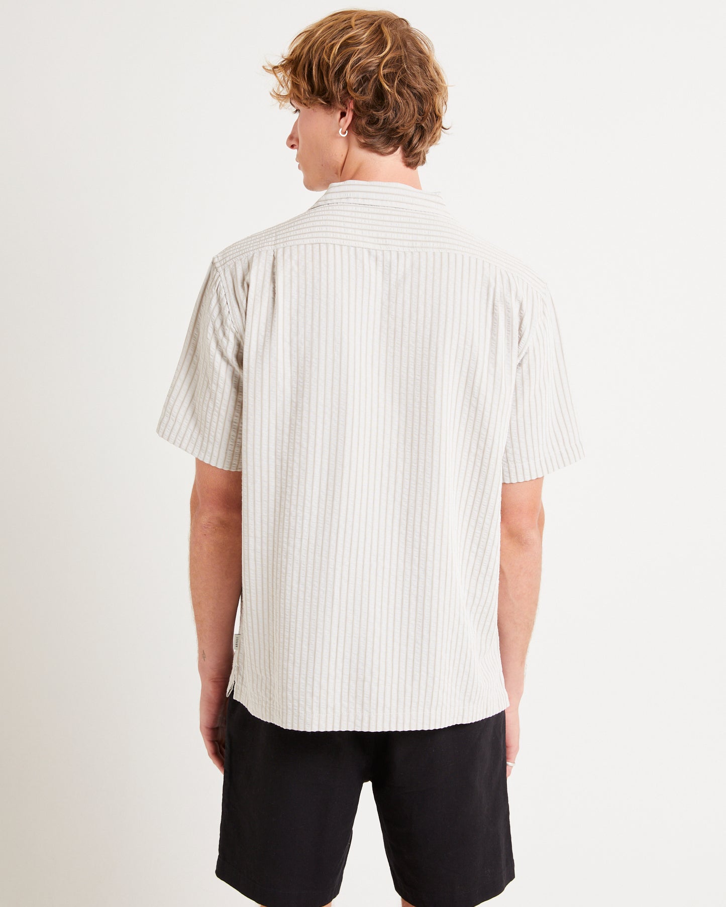 Ashton Seersucker Short Sleeve Resort Shirt