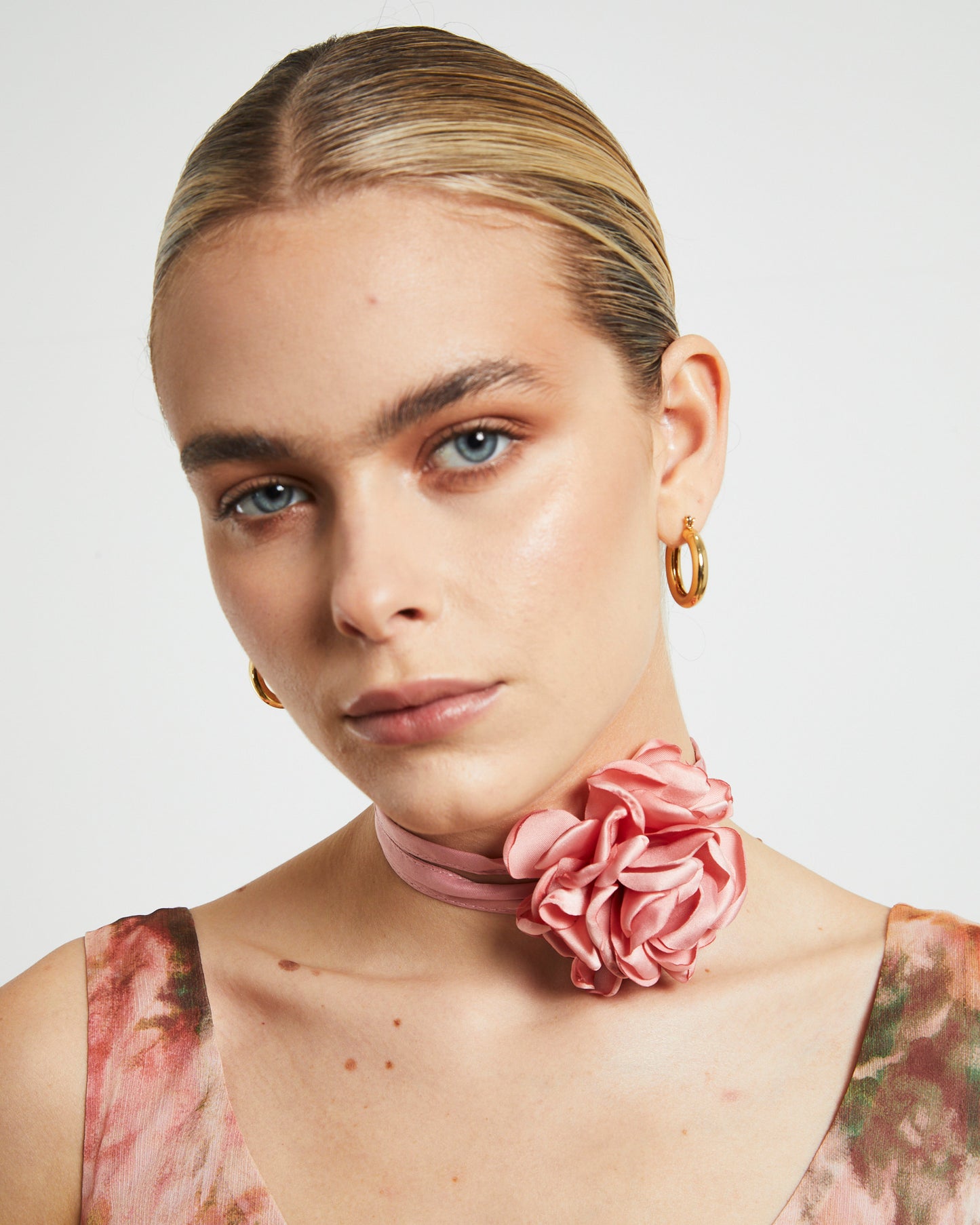 Pia Corsage Necklace in Blush Pink