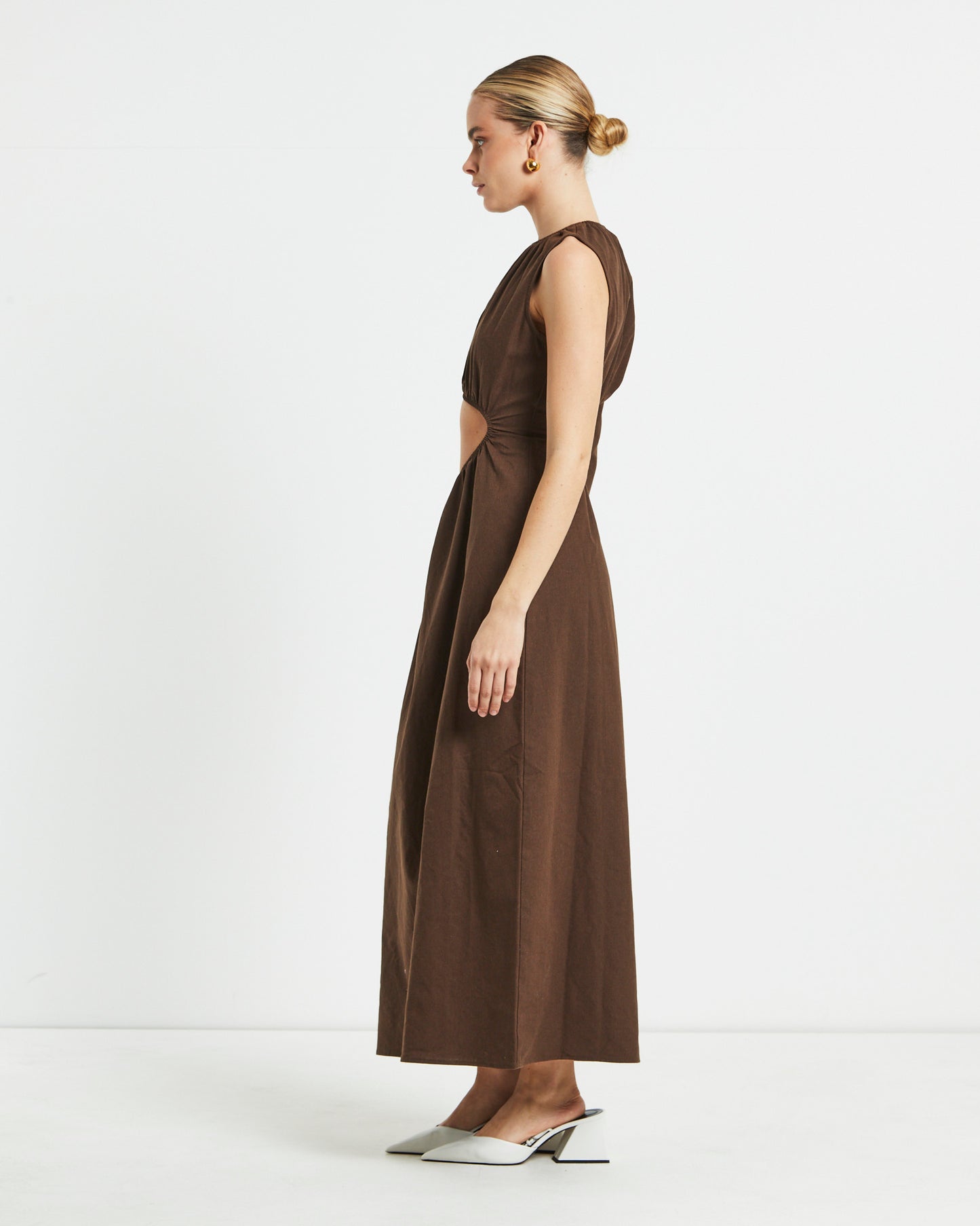 Isobel One Shoulder Cut Out Midi Dress in Chocolate