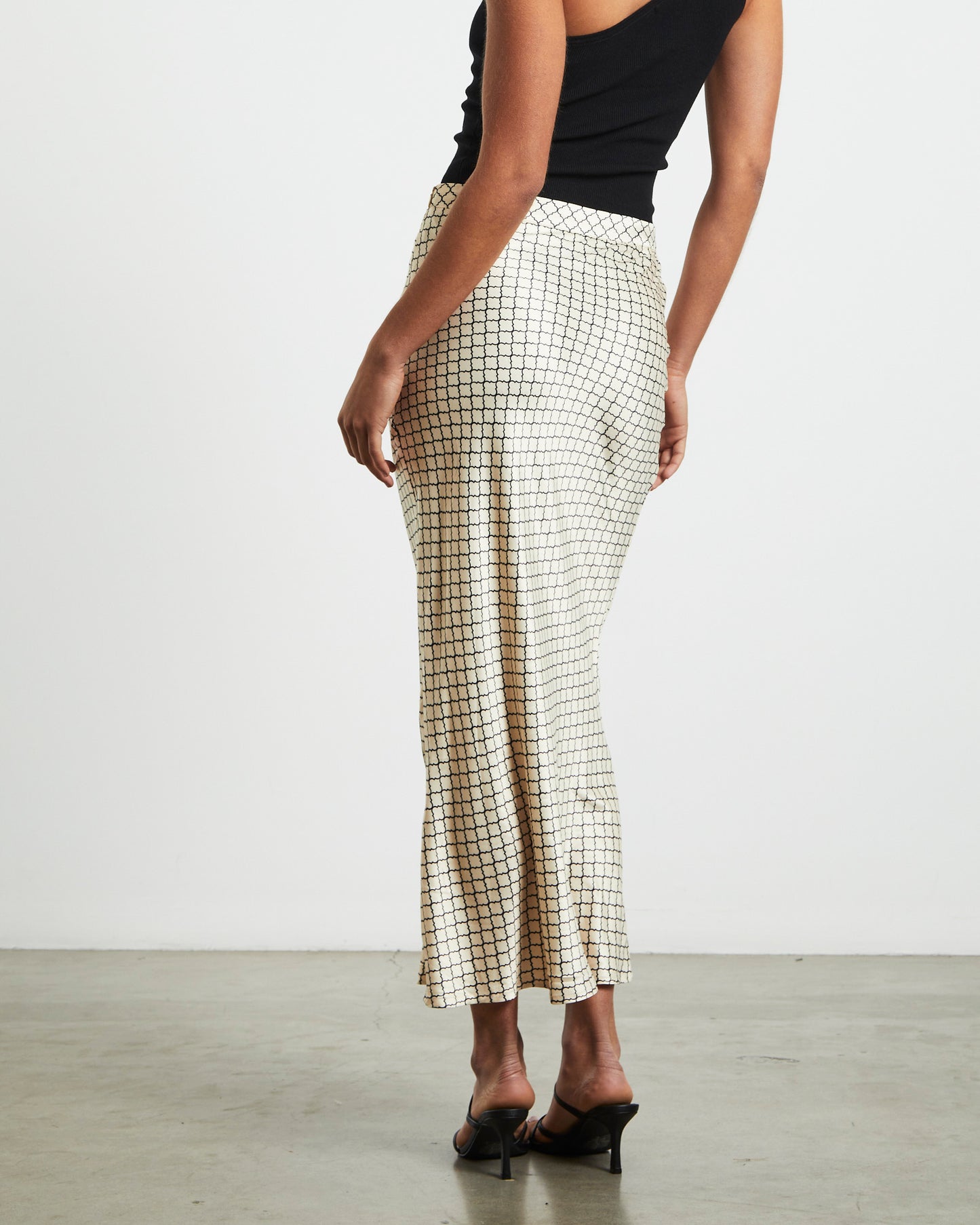 Phoenix Skirt Geo Print