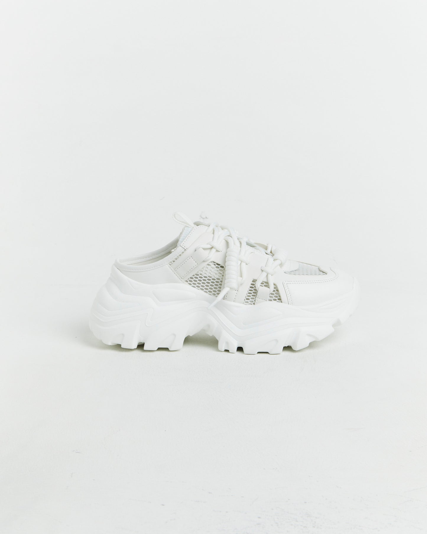 Robust Slip On Sneakers in White