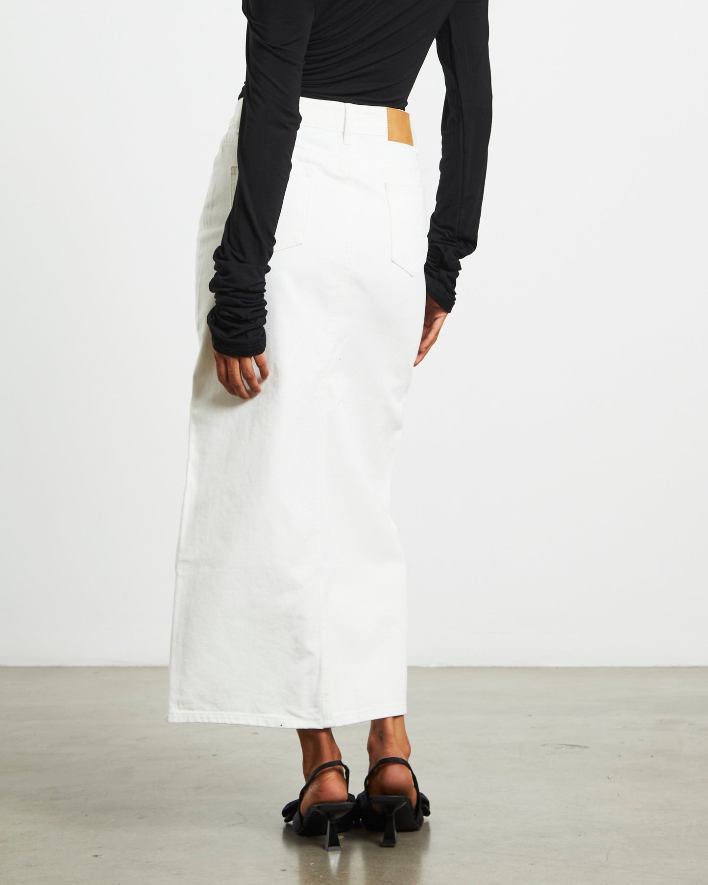 Nila Midi Denim Skirt in White