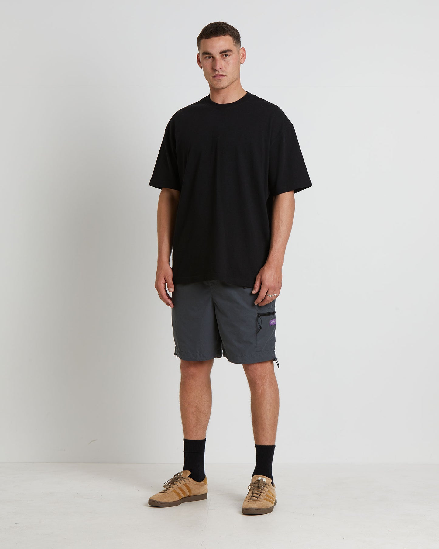Trail Shorts in Navy