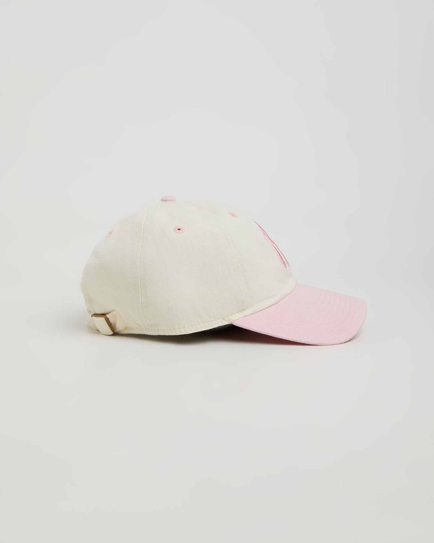 Casual Classic NY Yankees Cap in Pink