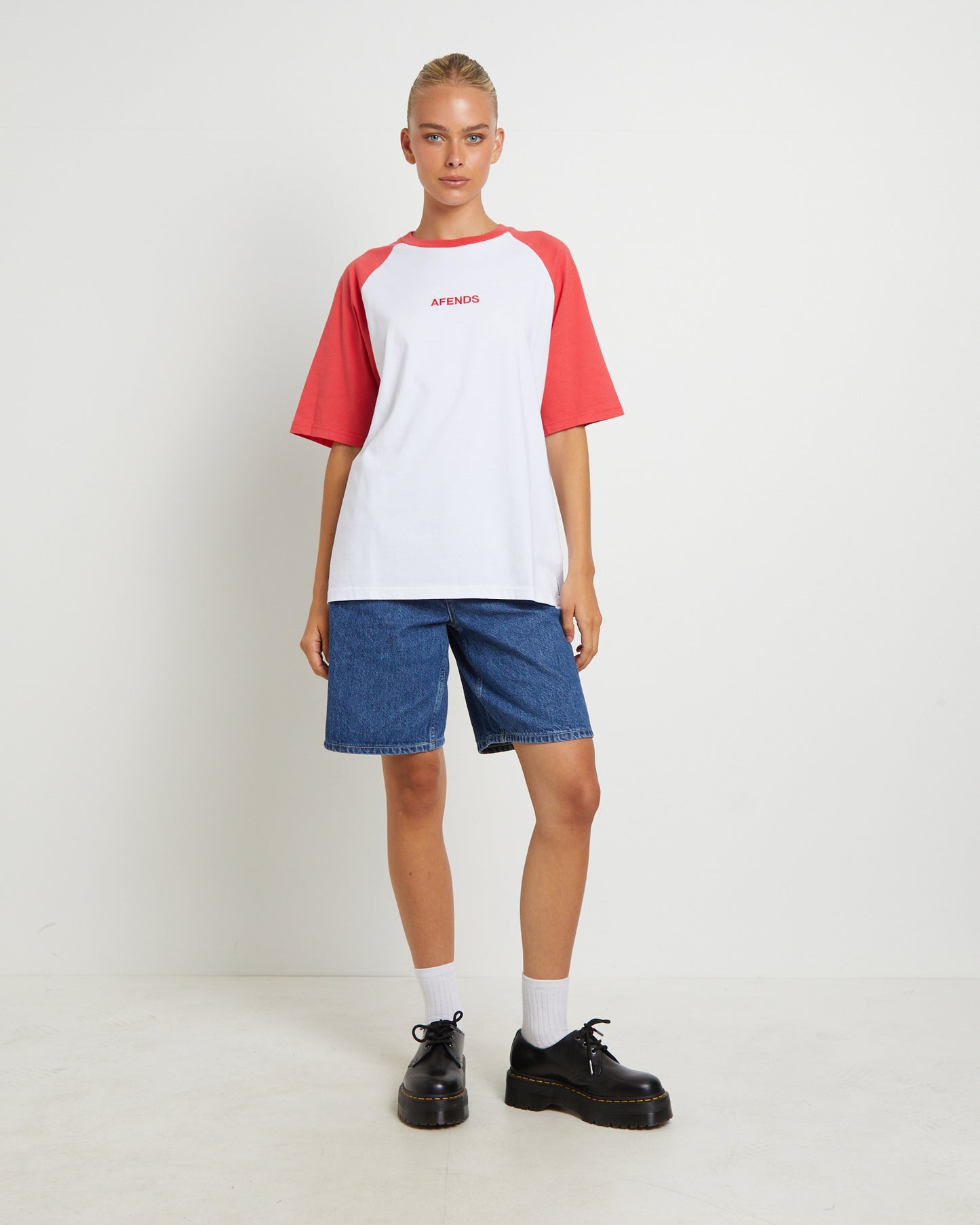 Ryan Recycled Oversized Raglan T-Shirt in Hibiscus