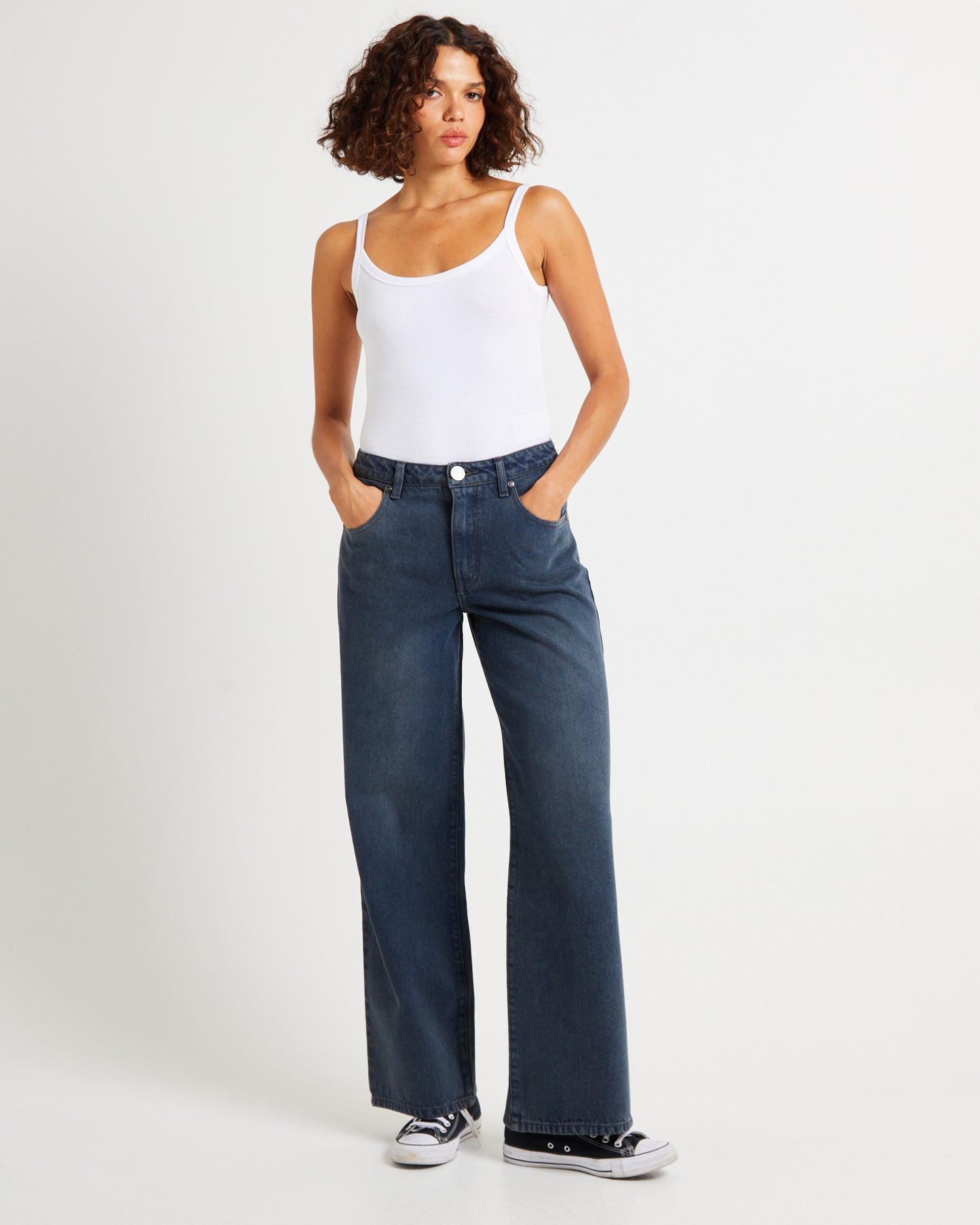 Jacksons Mid Waist Wide Leg Denim Jeans Fox