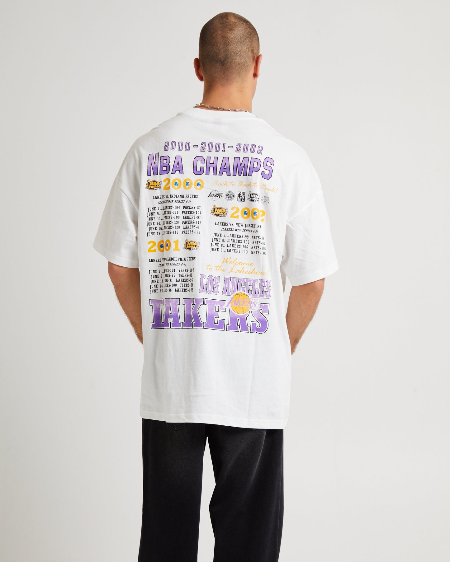 Glow Up Grizzlies Short Sleeve T-Shirt Vintage White