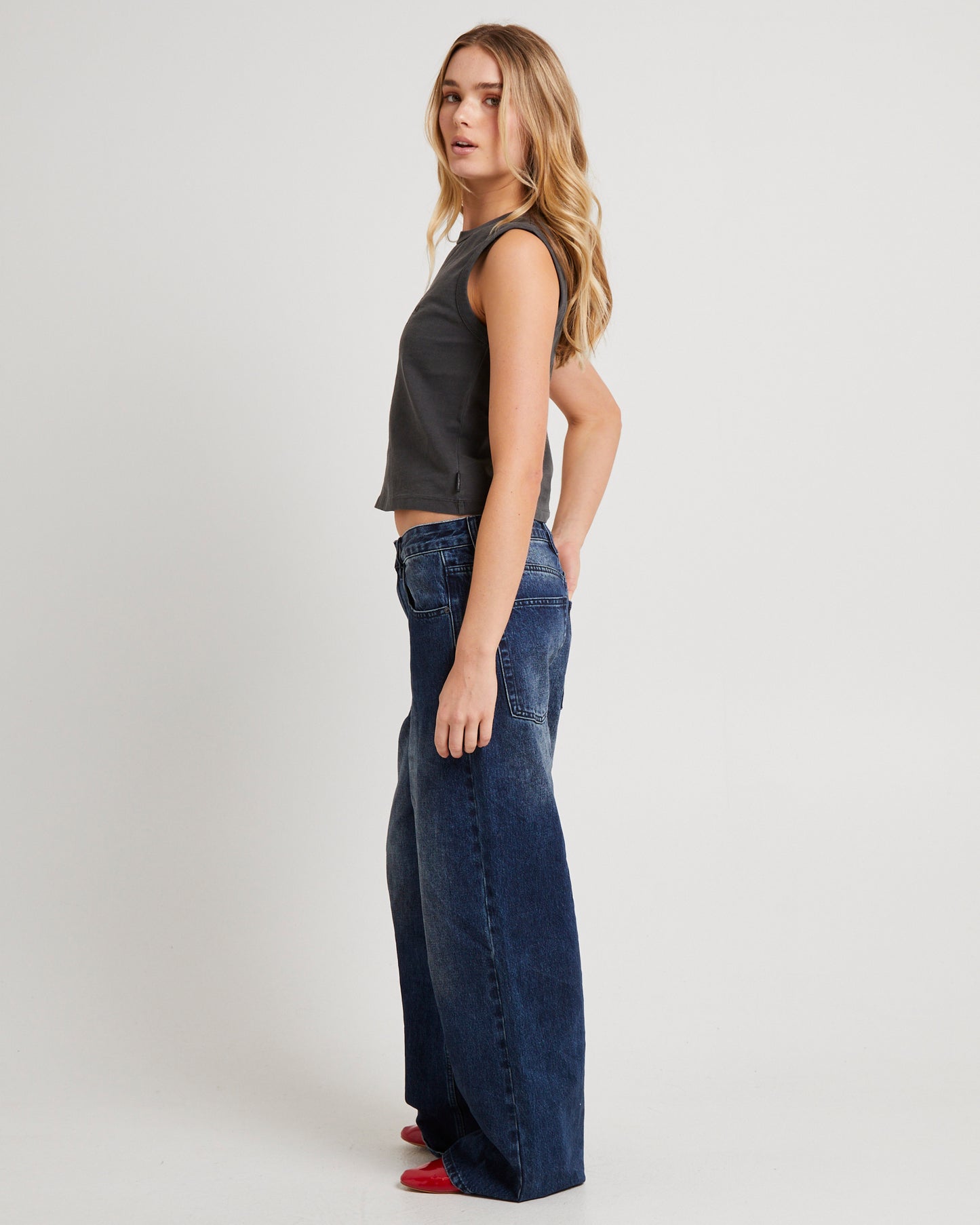 Gaze Y2K Muscle Tank