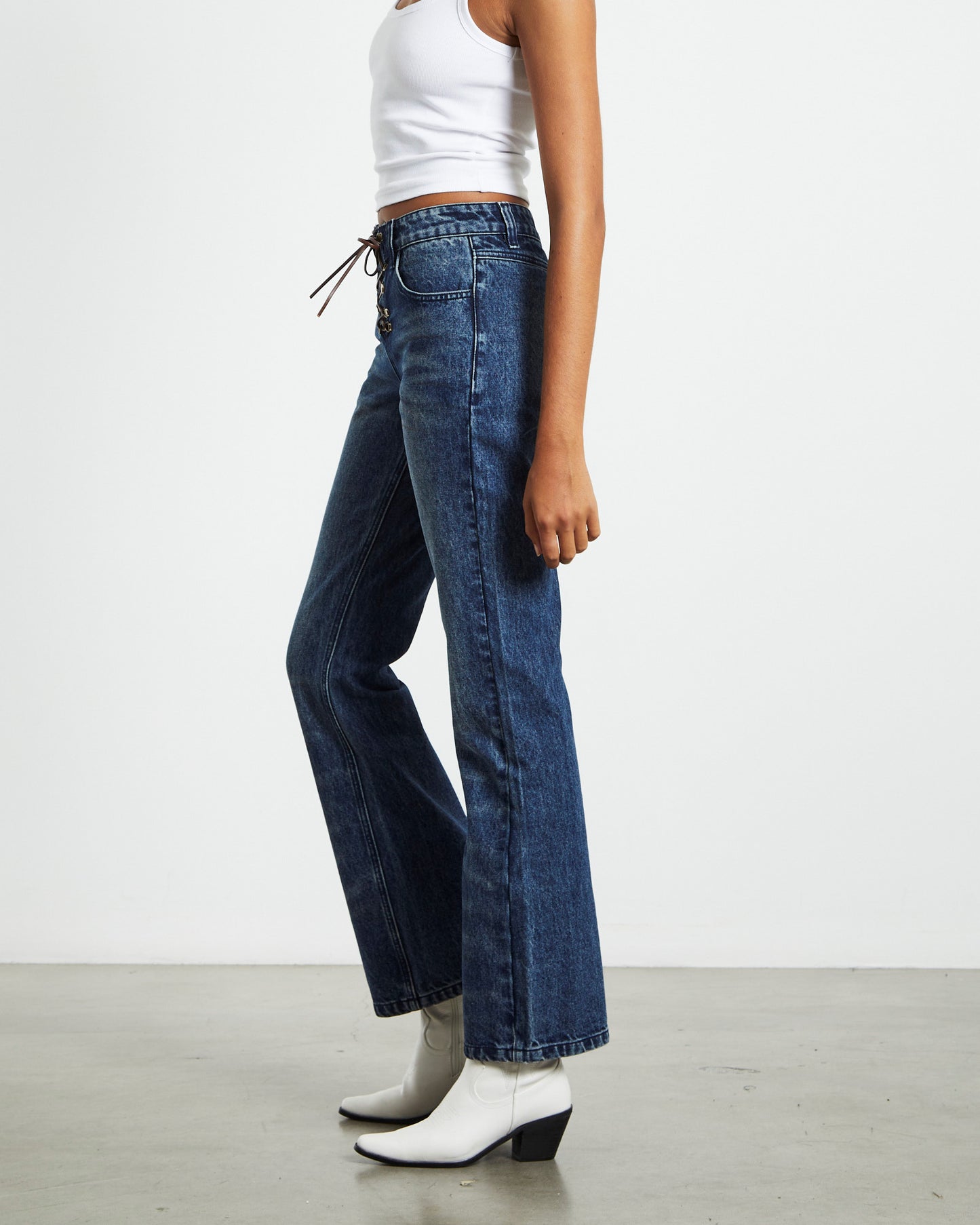 Tatiana Low Bootcut Jeans Vintage Tint Blue