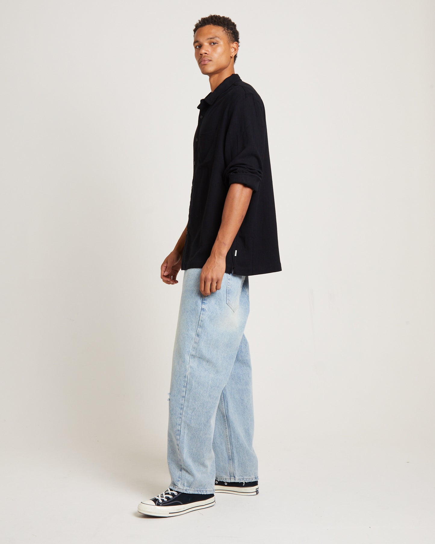 Harrison Linen Long Sleeve Shirt in Black