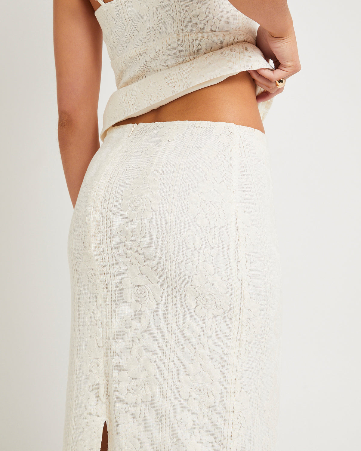 Doiley Lace Midi Skirt CREAM