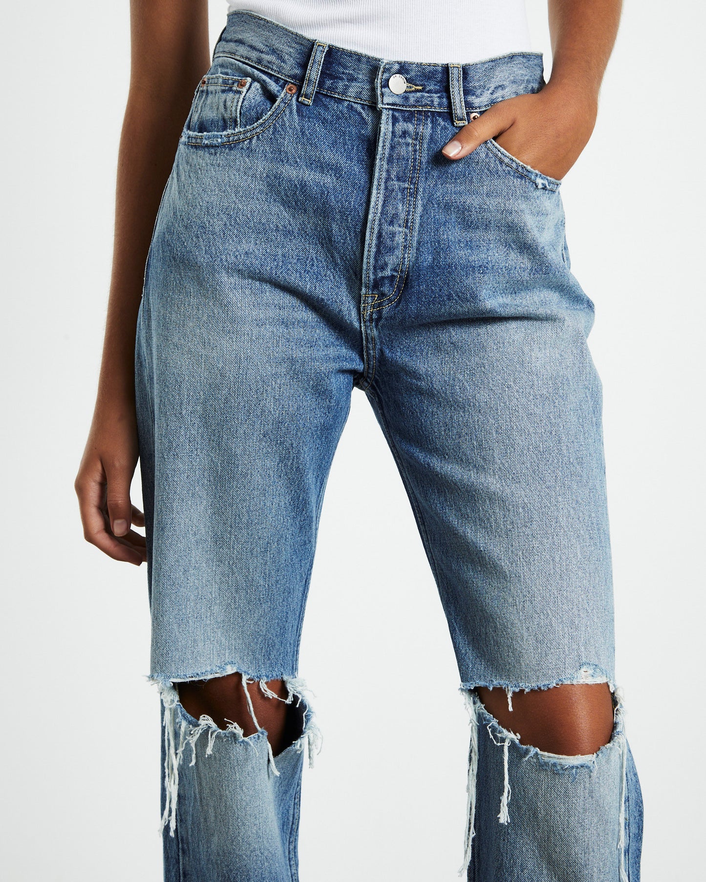 Beth Jeans Drift Mid Knee Gash