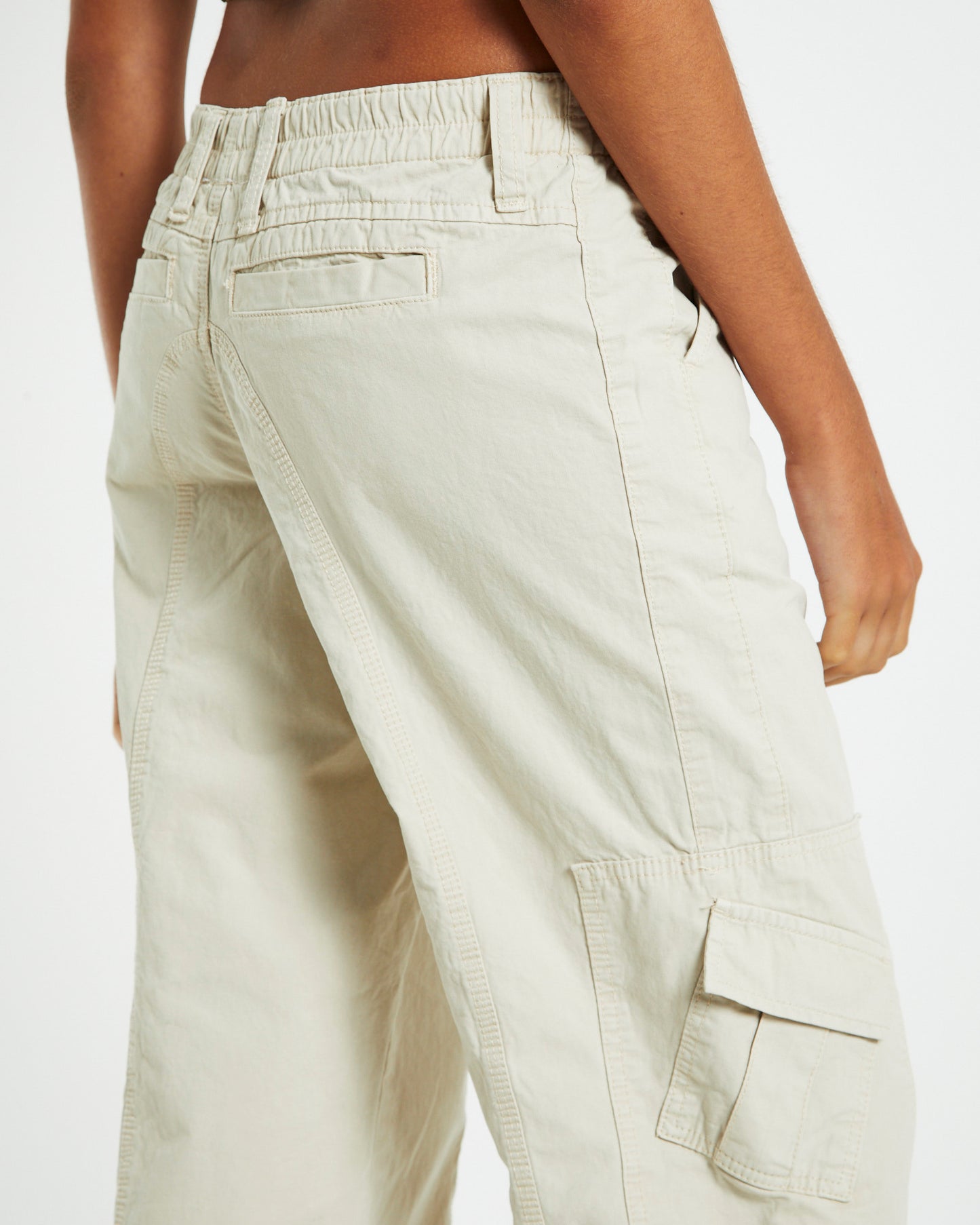 BDG Winter Y2K Cargo Jeans Ecru