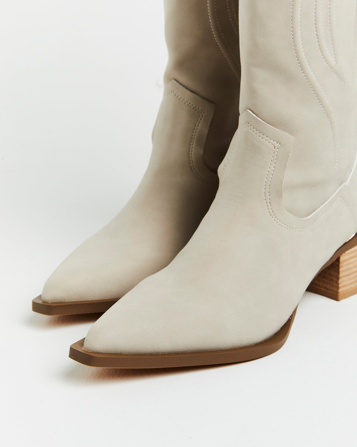 Dynasty Cowboy Boot in Nubuk