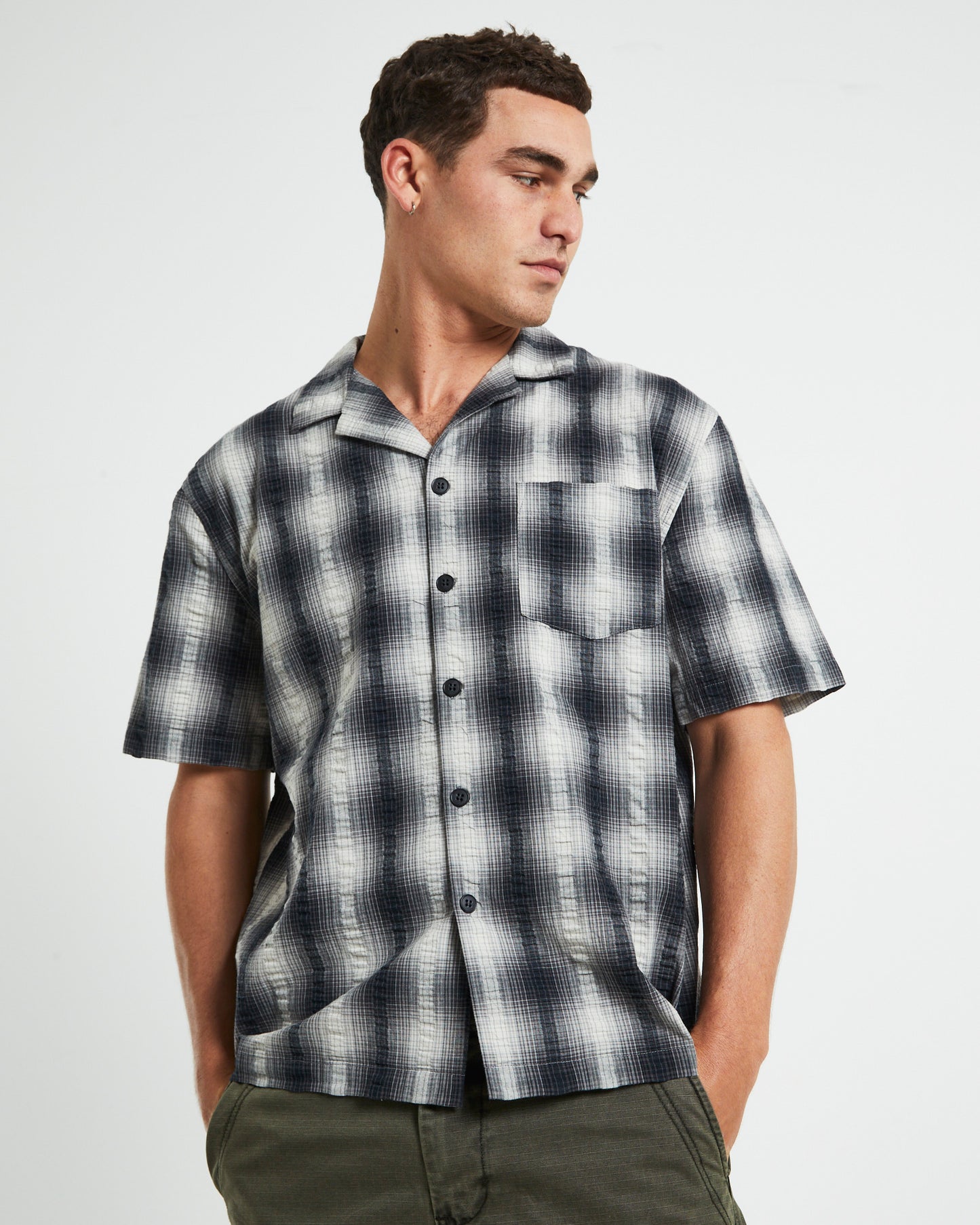 Aura Check Short Sleeve Shirt in Hombre Grey