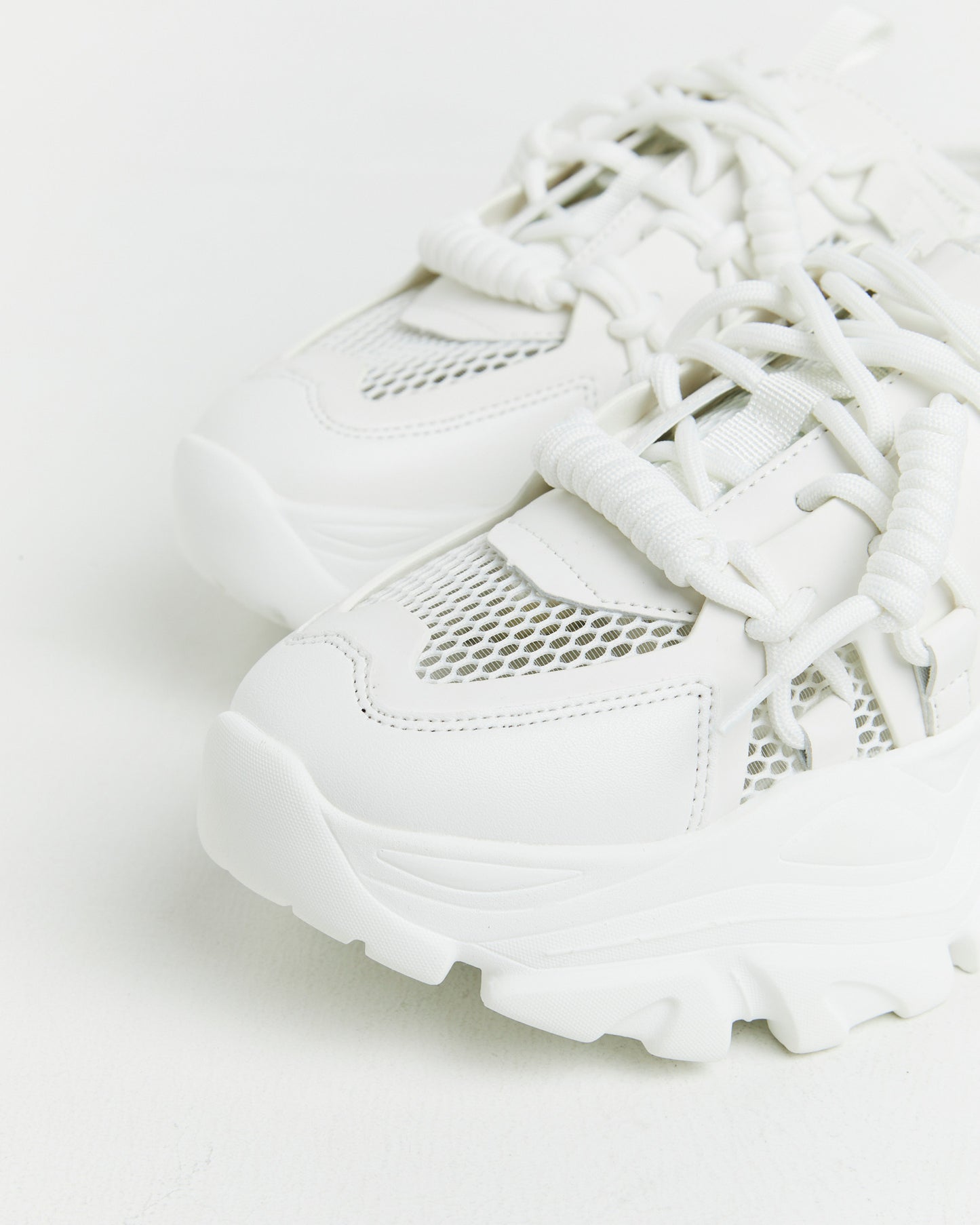 Robust Slip On Sneakers in White