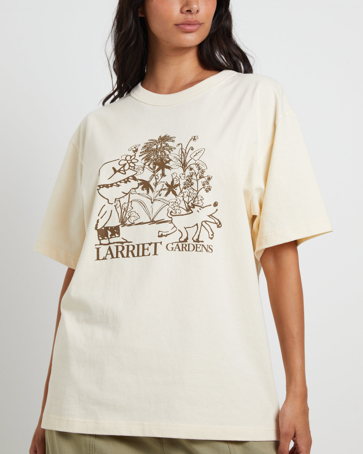 Larriet Gardens Short Sleeve T-Shirt in Natural NATURAL