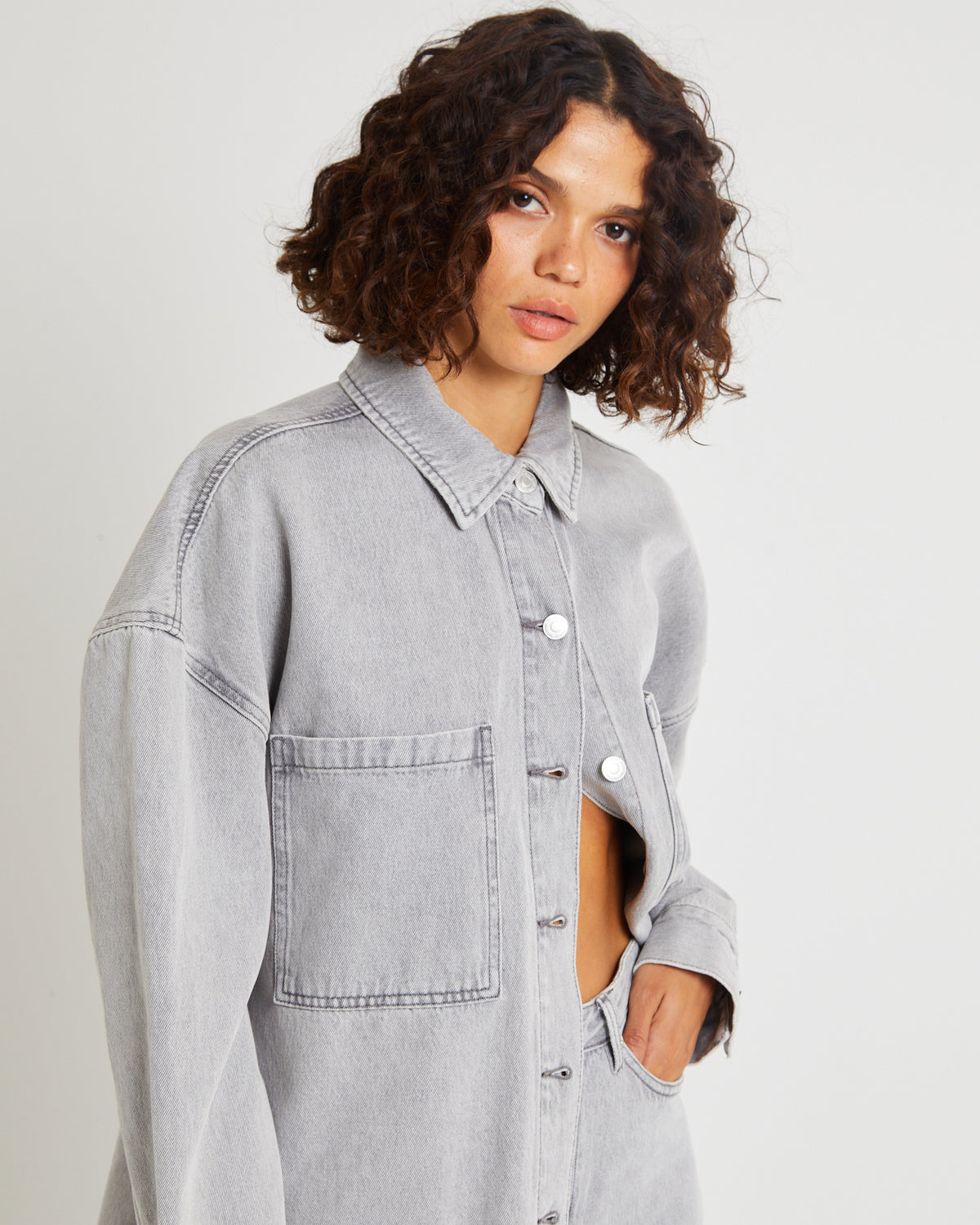 Hailey Denim Shirt Jacket PEBBLE