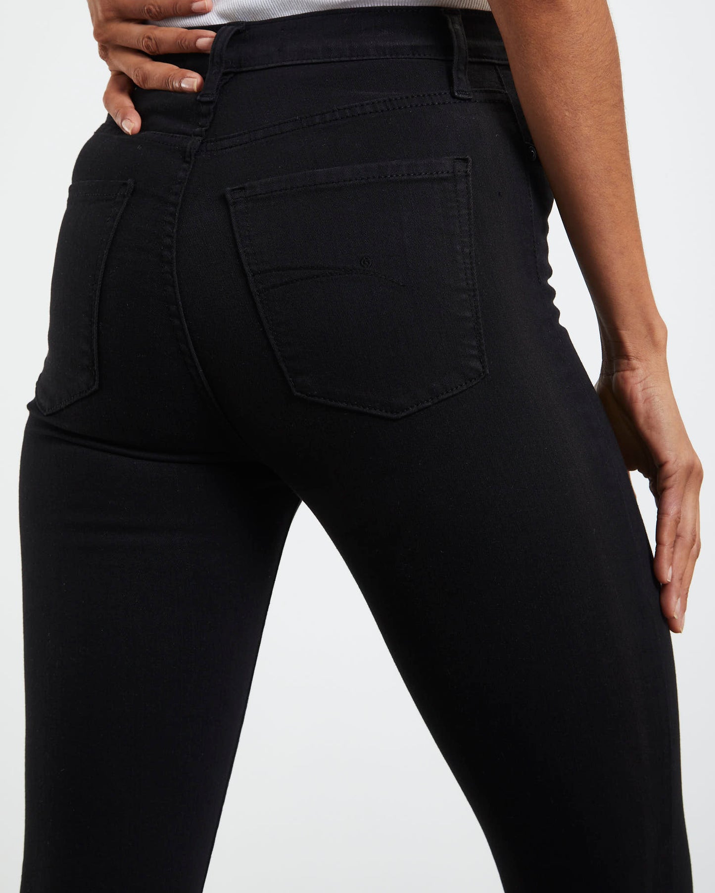 Siren Skinny Ankle Jeans Powder Black