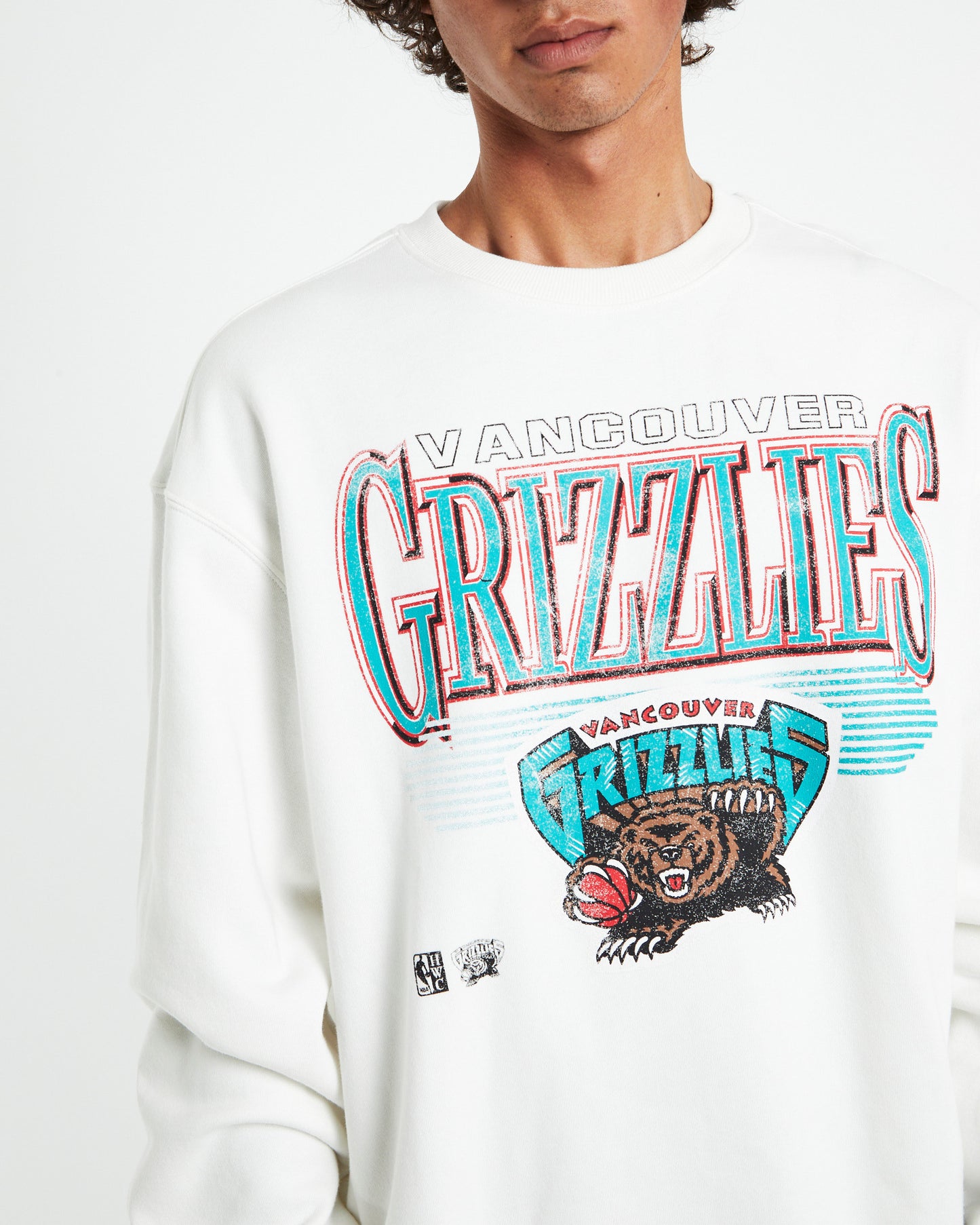 Underscore Vancouver Grizzlies Crew Neck Seater Vintage White