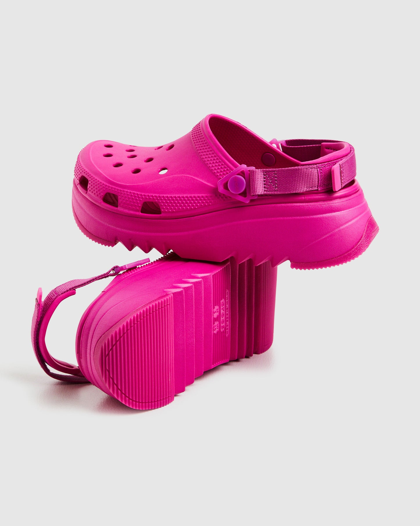 Hike 2.0 Clogs