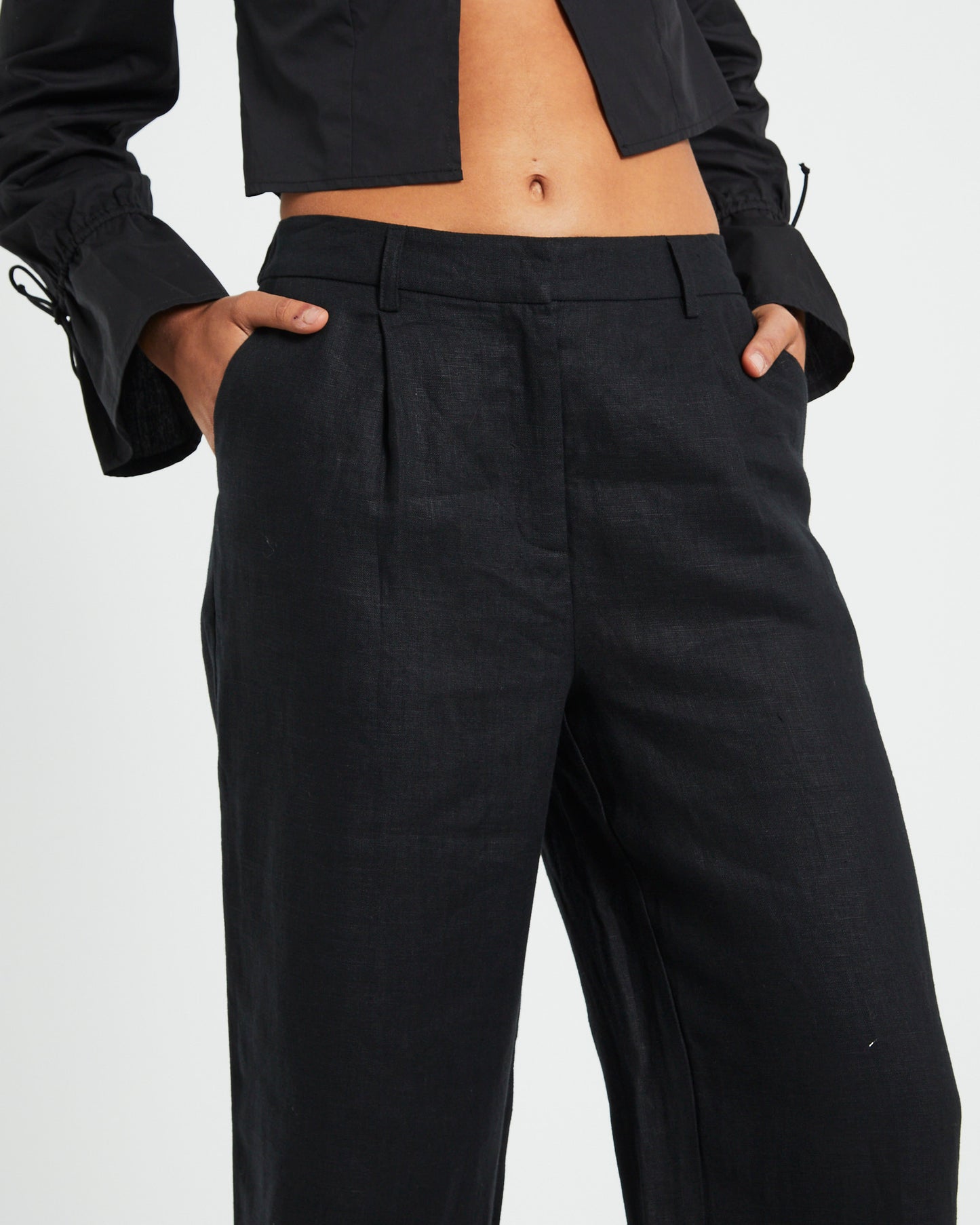 Jemimah Linen Trouser in Black