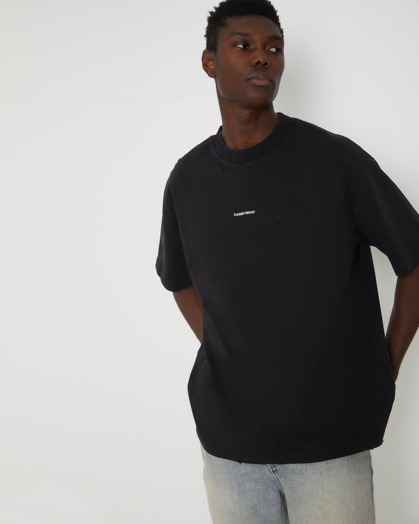 Distressed Logo Short Sleeve T-Shirt in Black