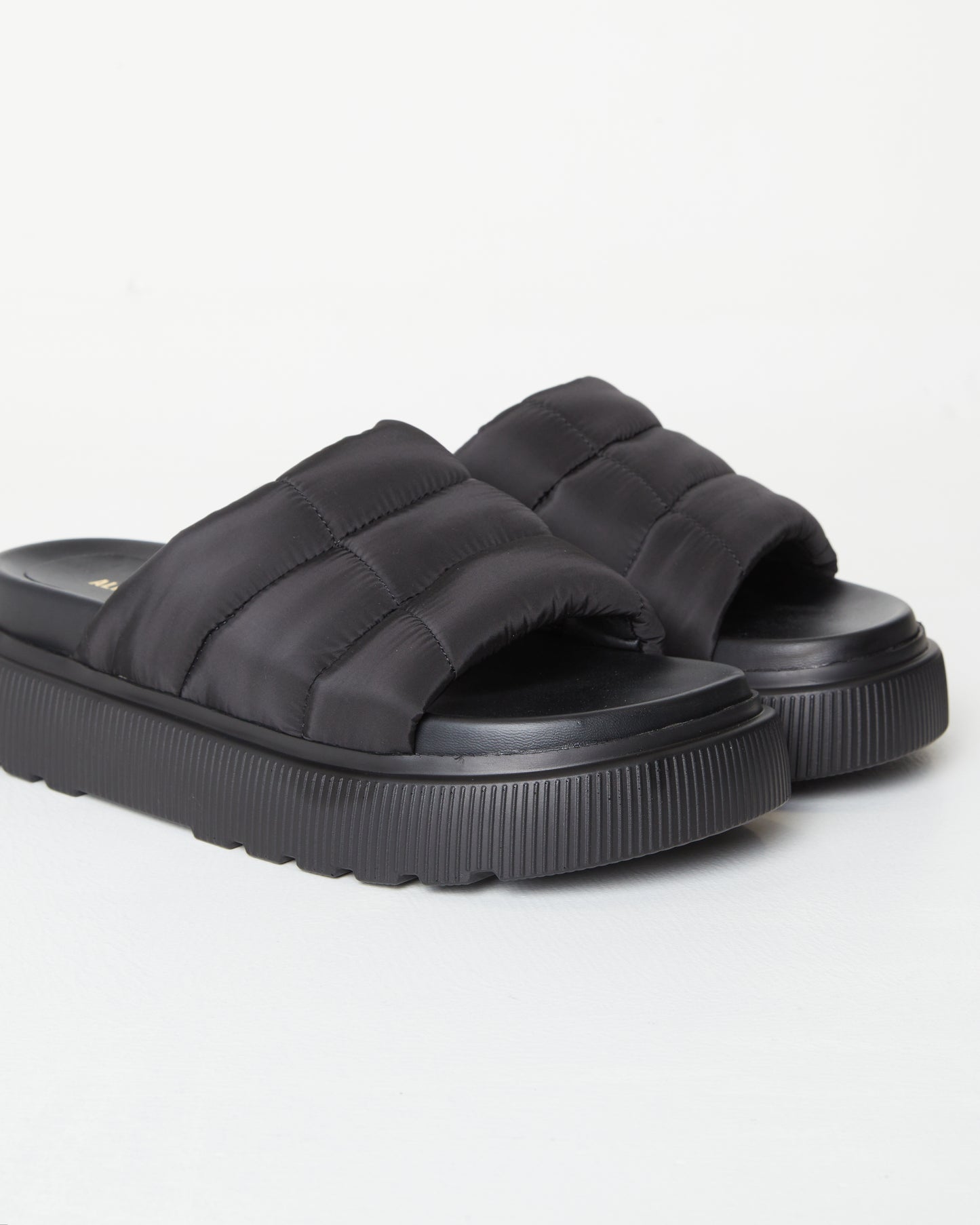 Viviane Slides in Black