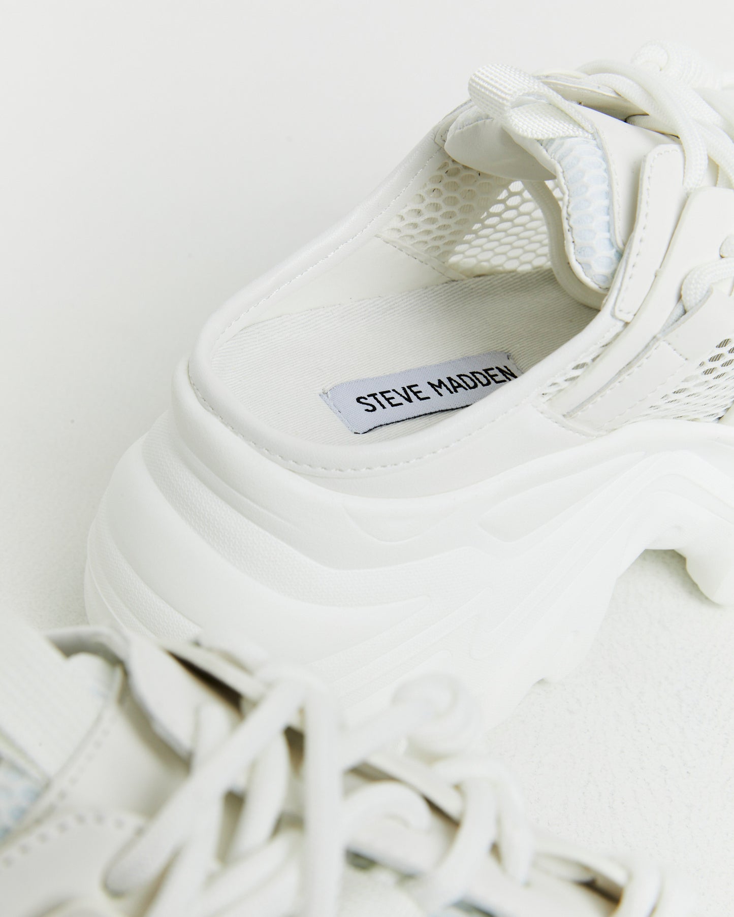 Robust Slip On Sneakers in White