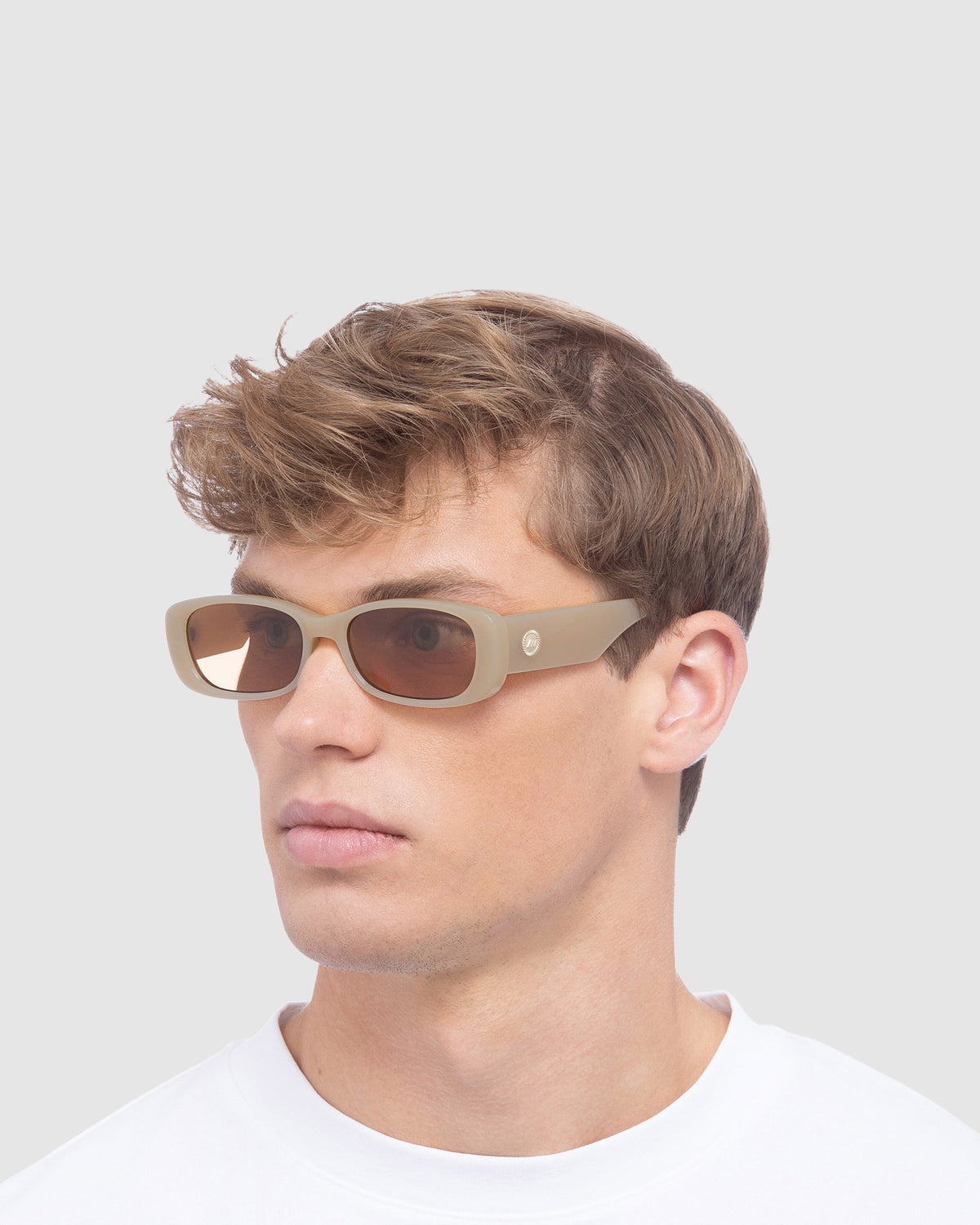 Unreal Sunglasses Latte/Light Brown LATTE/LIGHT BROWN MONO