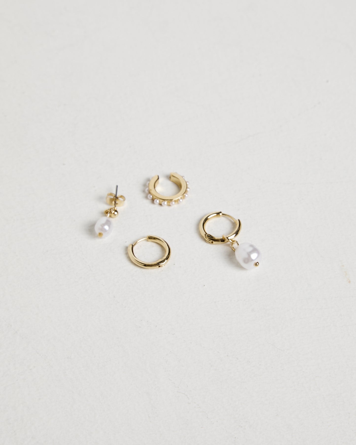 Statement Seeker Pearl Earring Pack