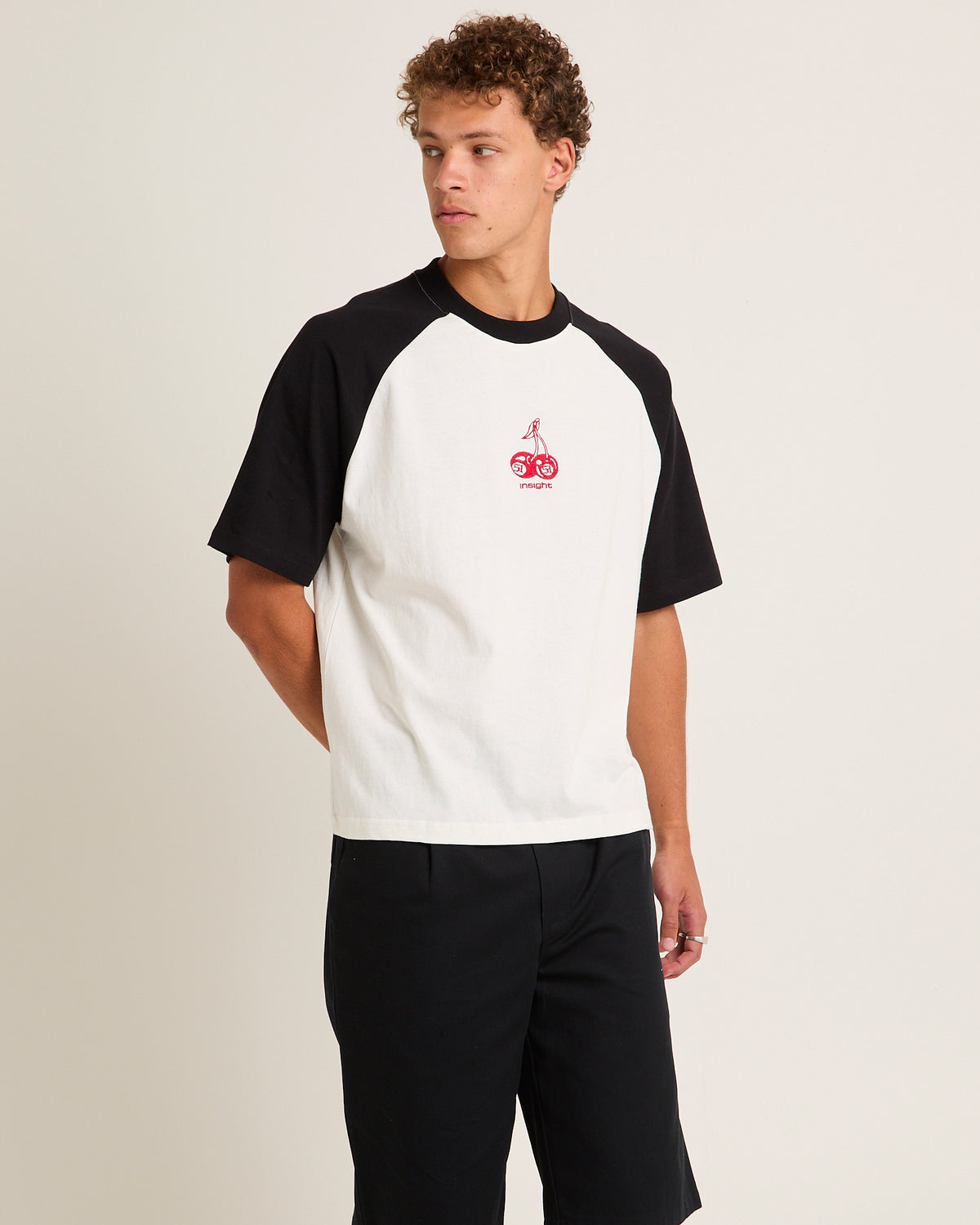 Cherries Raglan Cropped T-Shirt VINTAGE WHITE