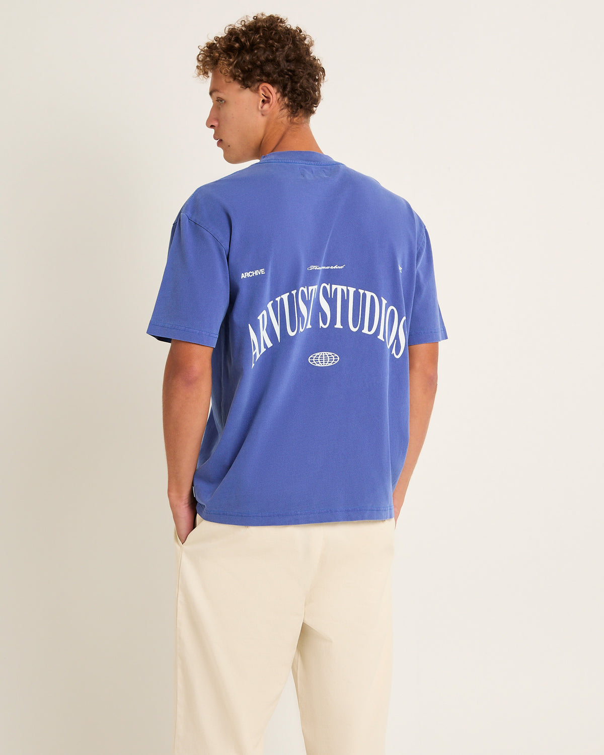 Institute T-Shirt COBALT