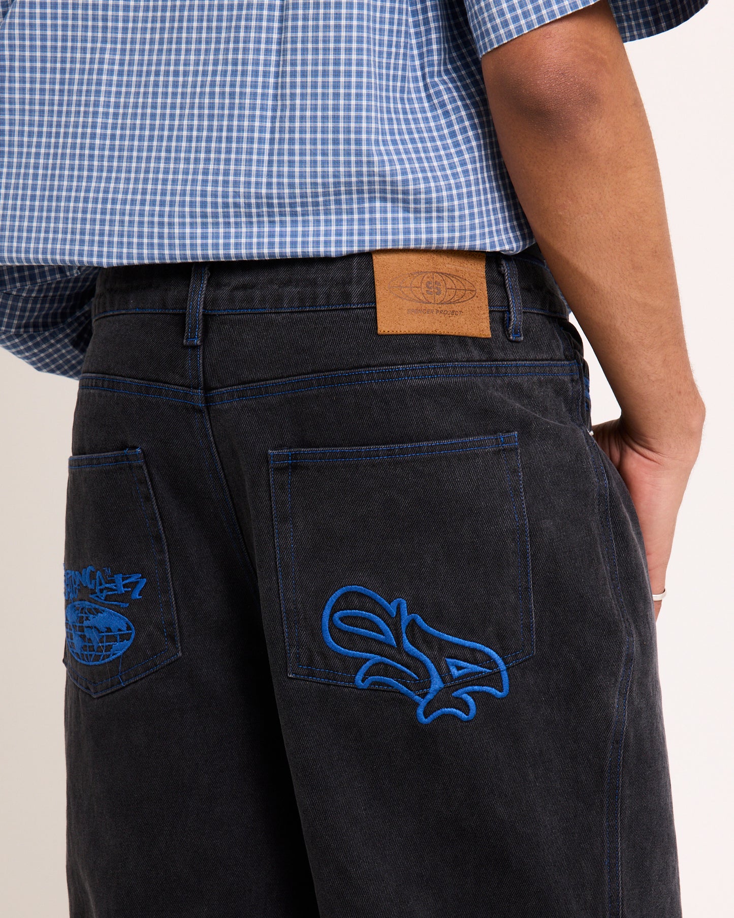 Sticker Jorts