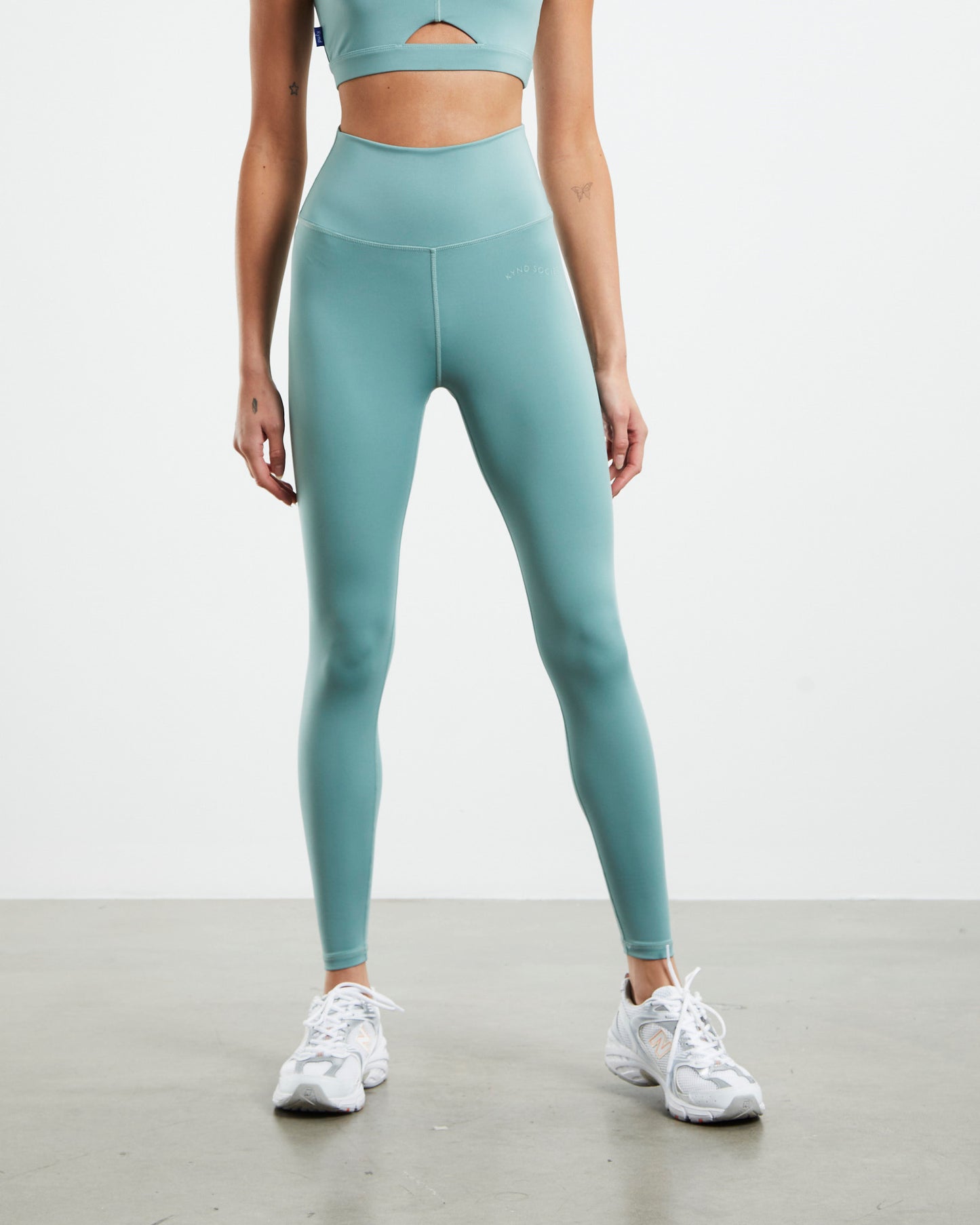 03 Outdoor Leggings Green