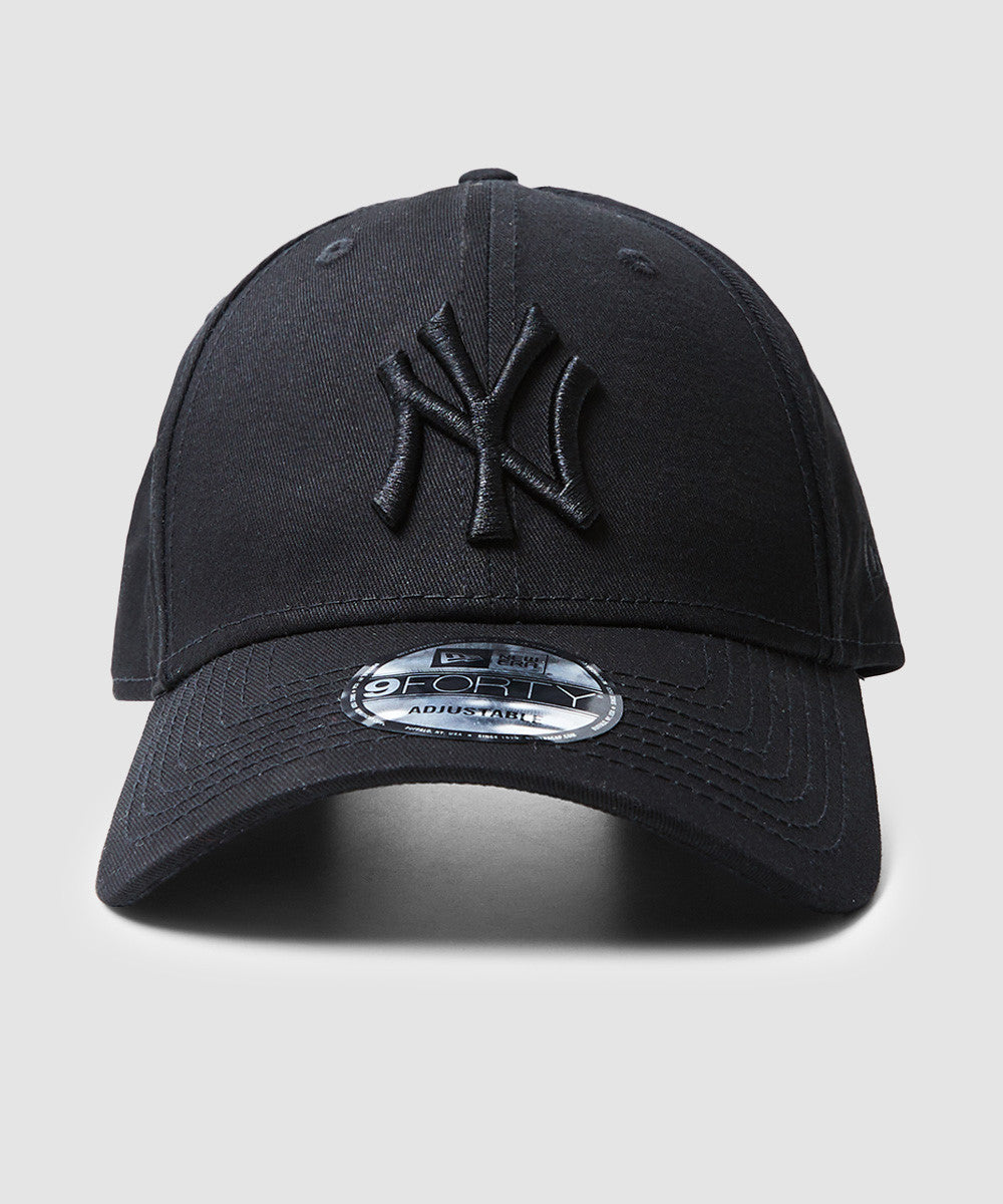 9Forty New York Yankees Cap Black