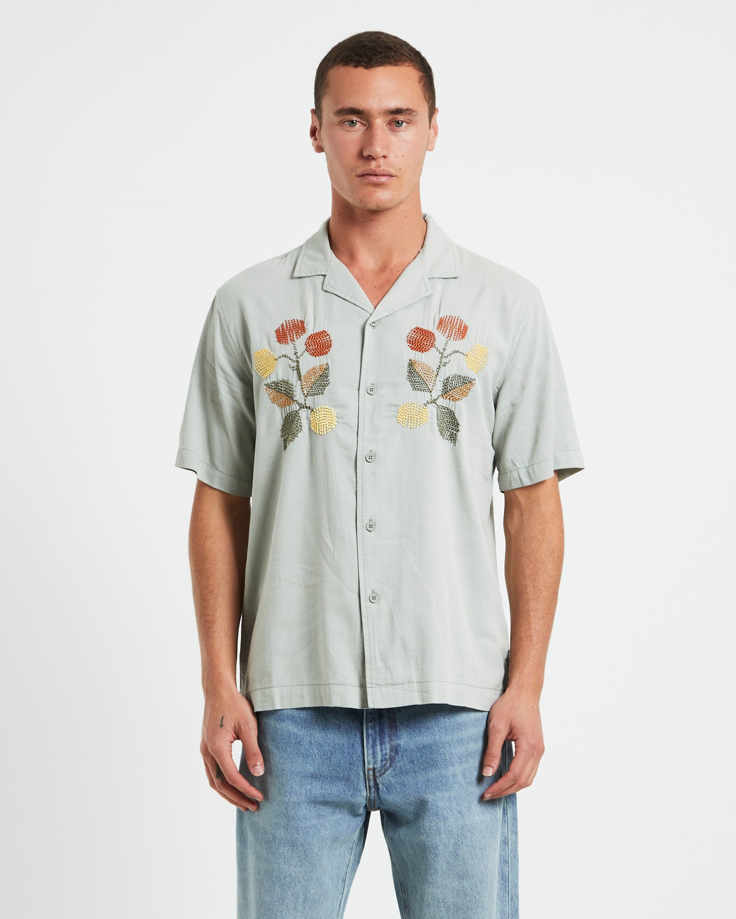 Evora Short Sleeve REsort Shirt in Sage Green