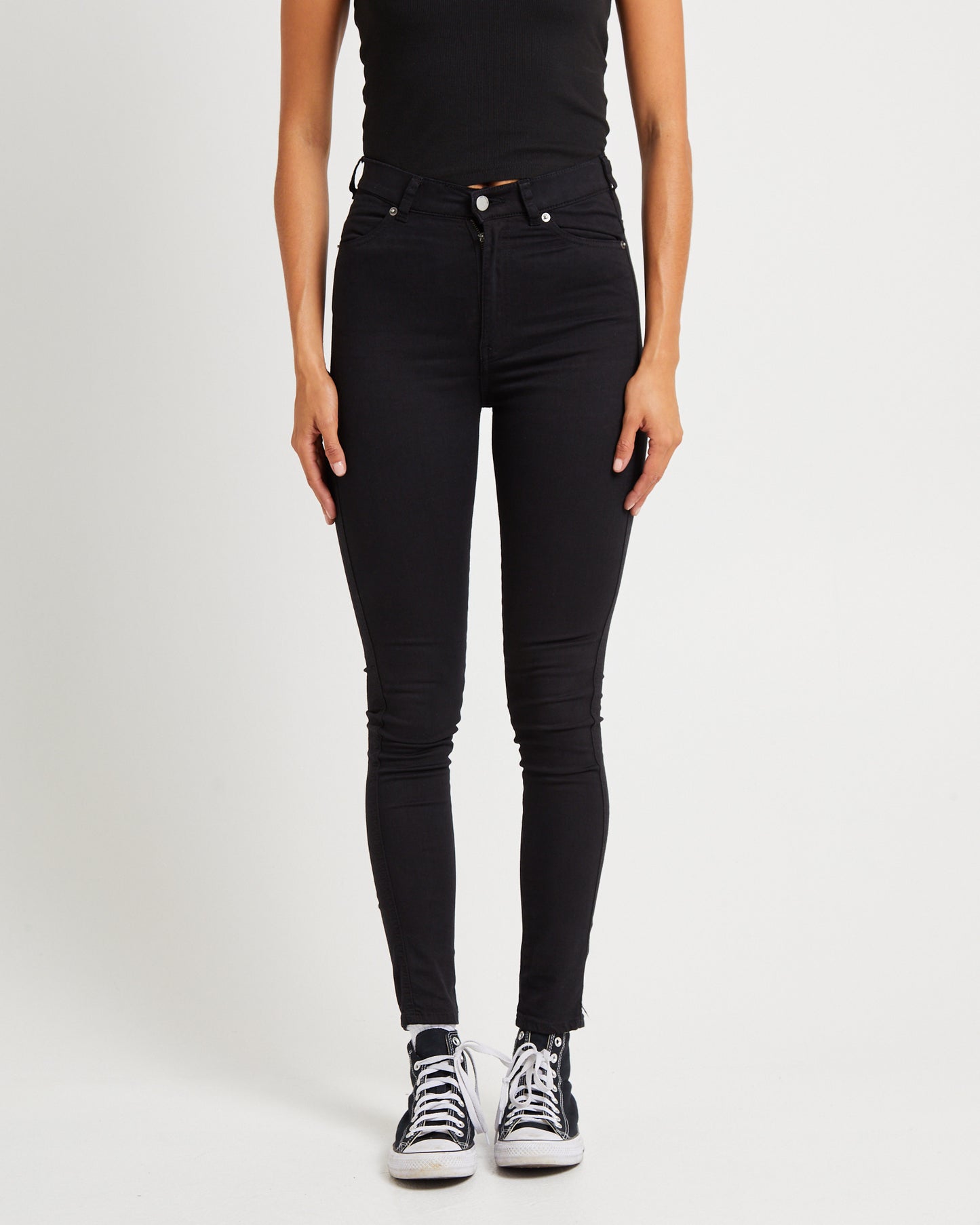 Moxy Jeans