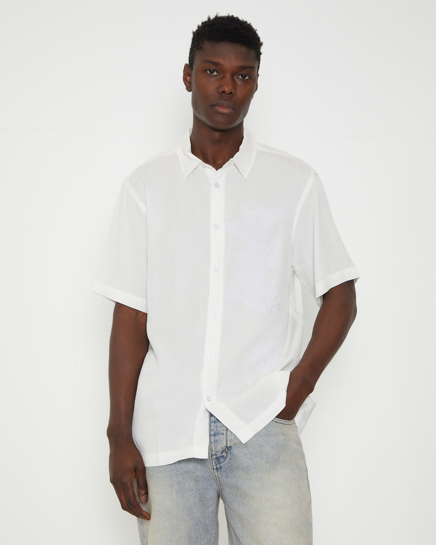 Vivian Lily Short Sleeve Shirt in White