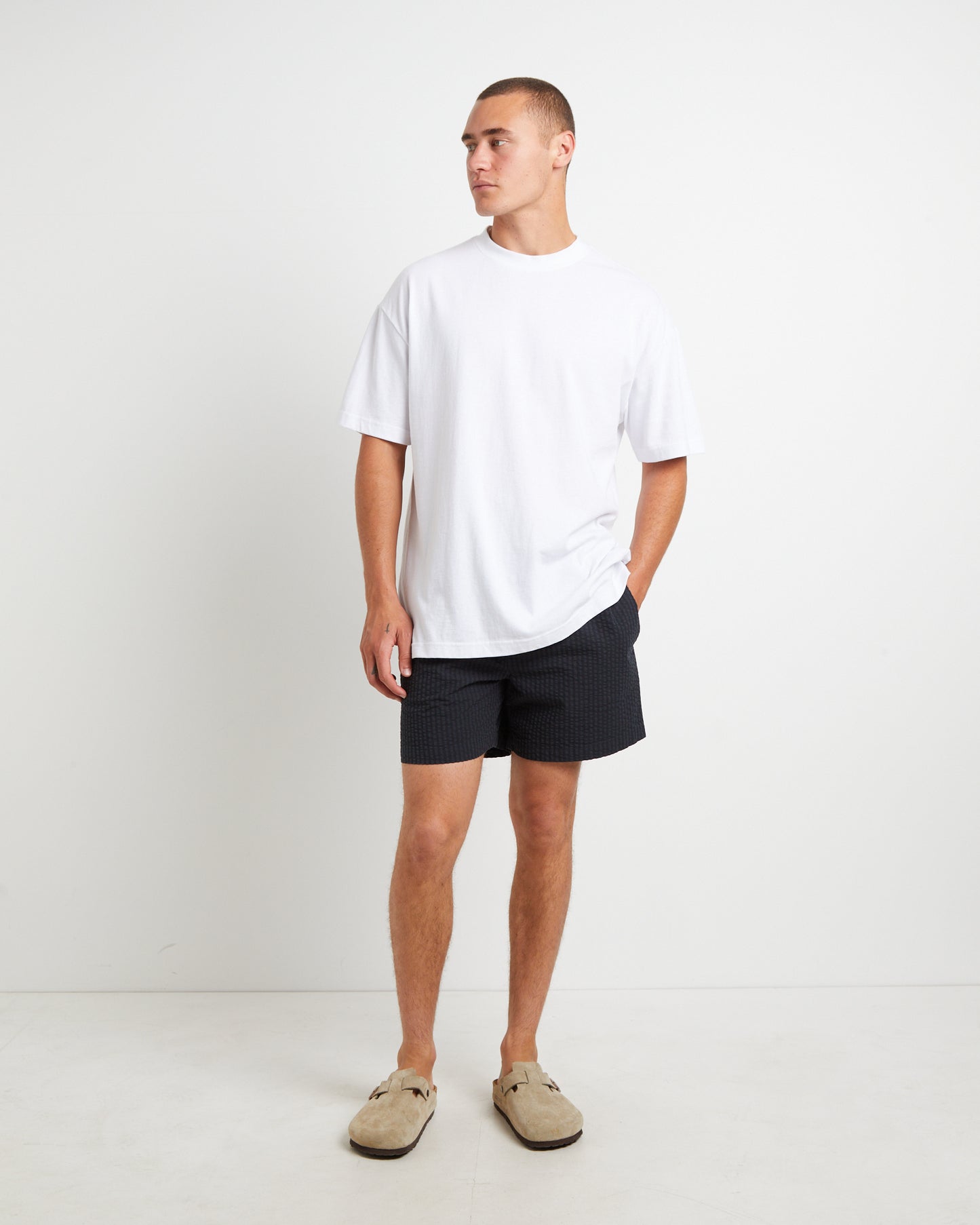 Seesucker Stripe Boardshorts in Black