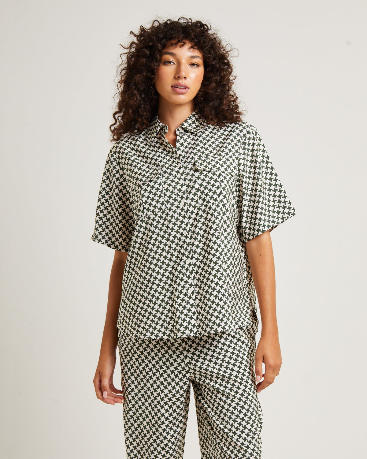 Minnie Crepe Shirt Olive OLIVE