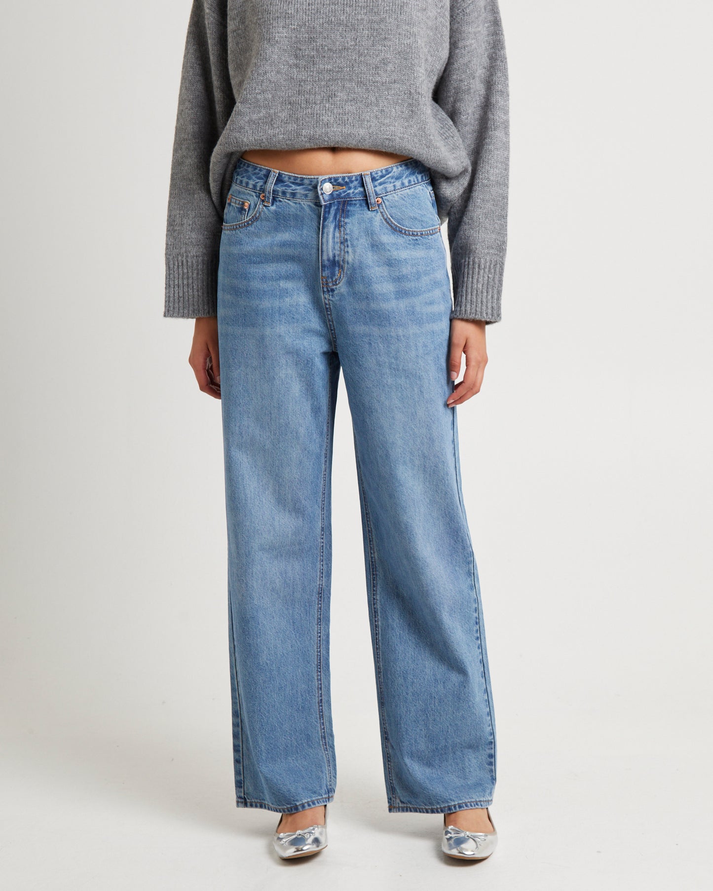 Alexa Mid Rise Relaxed Denim Jeans