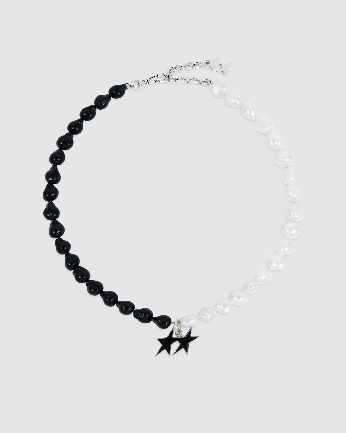 B & W Icon Necklace SILVER