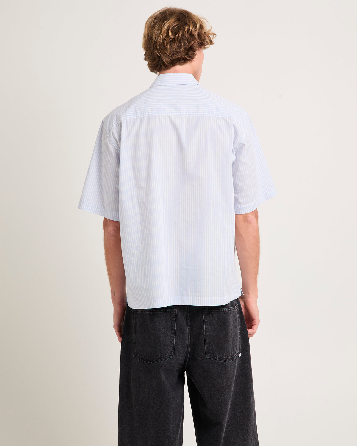 Skate Holiday Short Sleeve Shirt BLUE