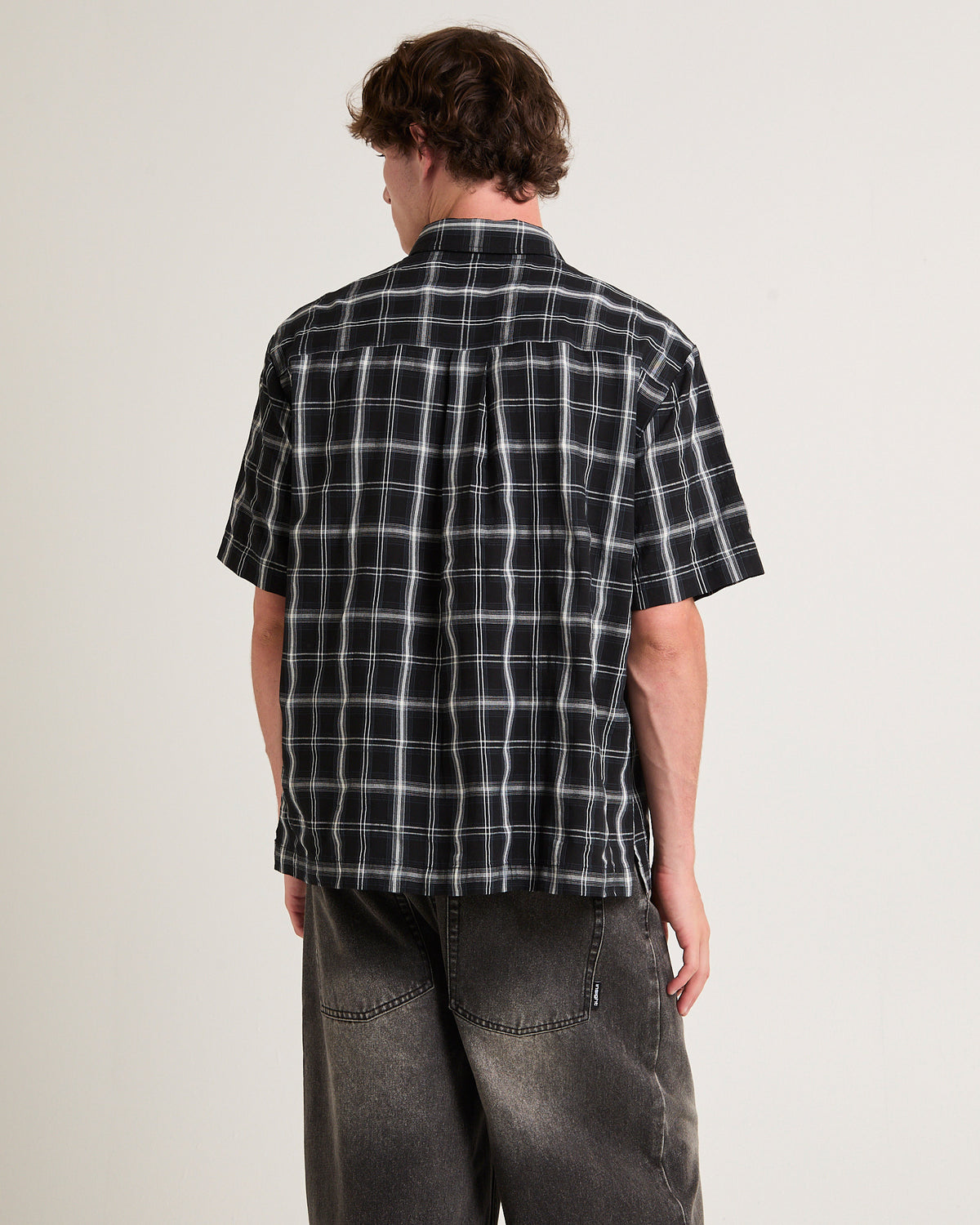 Figment Box Short Sleeve Check Shirt BLACK GREY