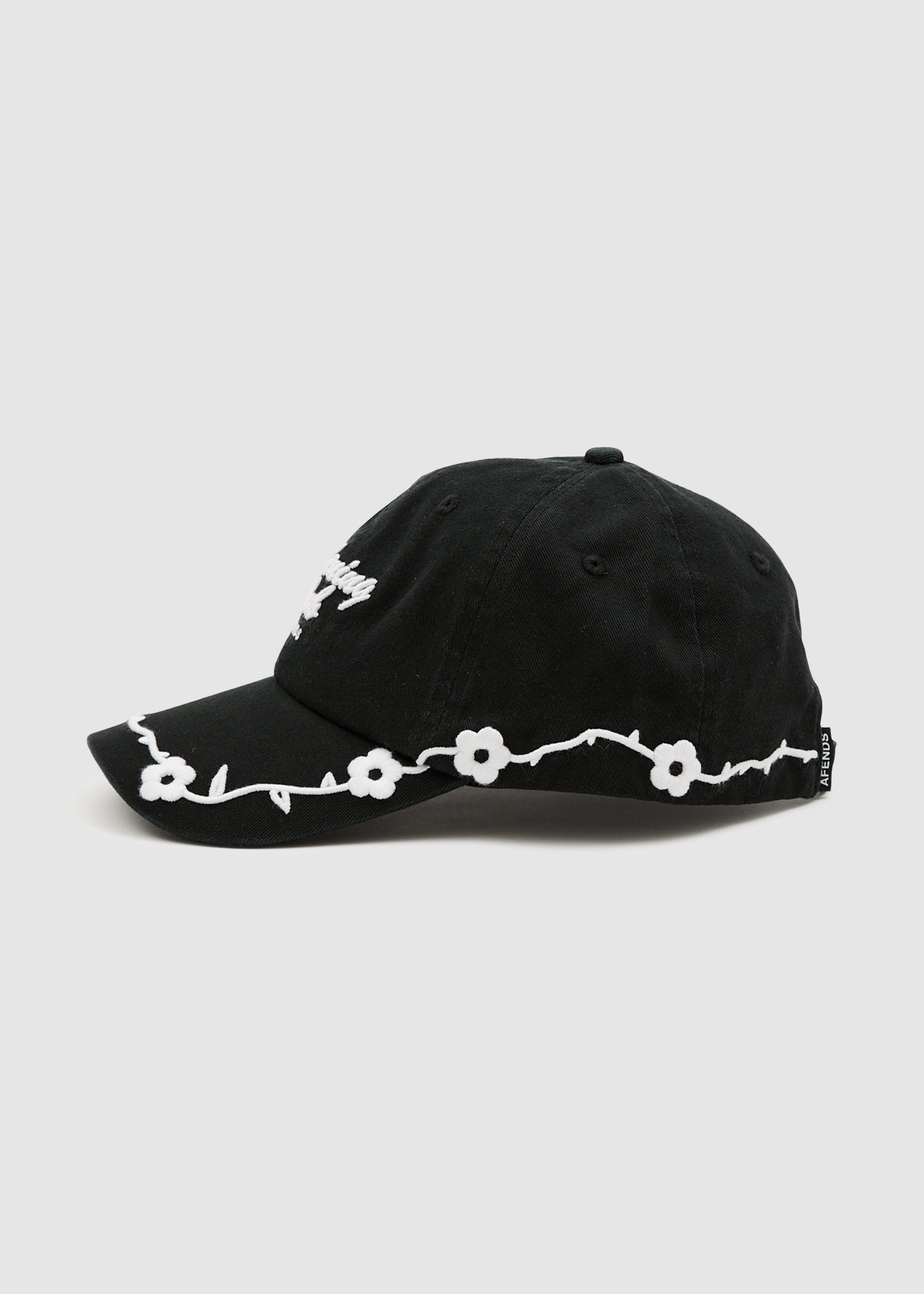Thorn Bound Cap