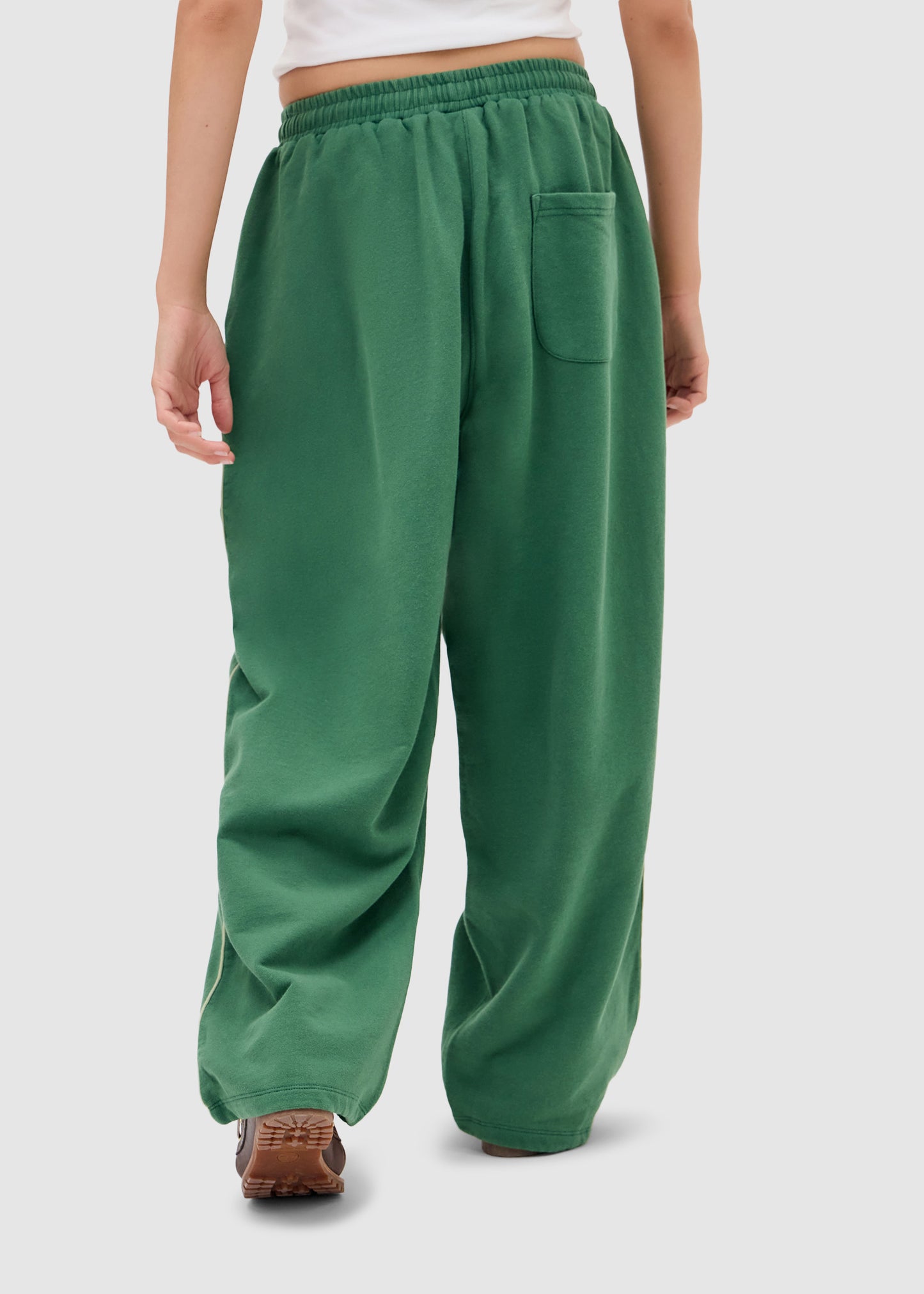 Harri Wide Leg Jogger Pants