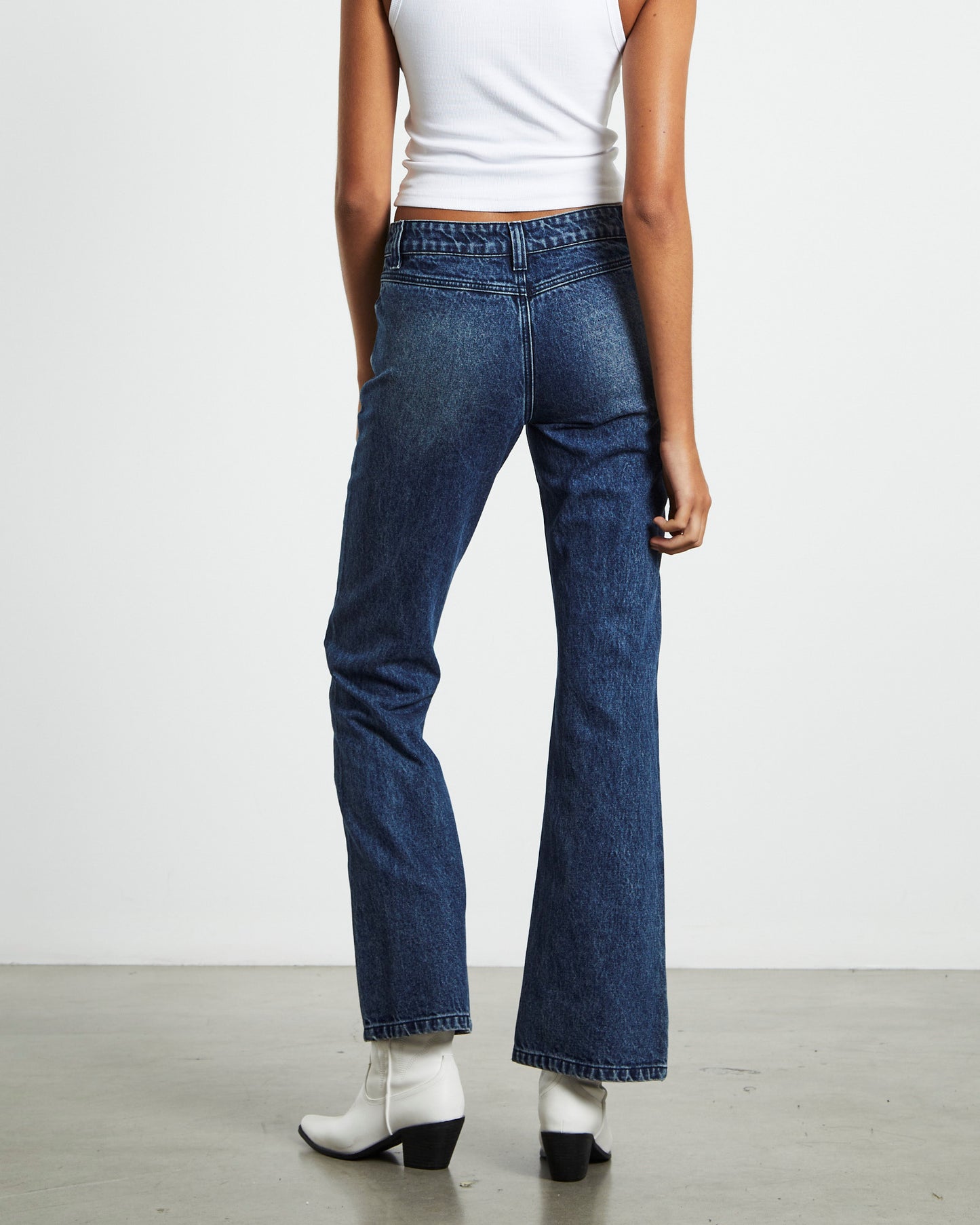 Tatiana Low Bootcut Jeans Vintage Tint Blue