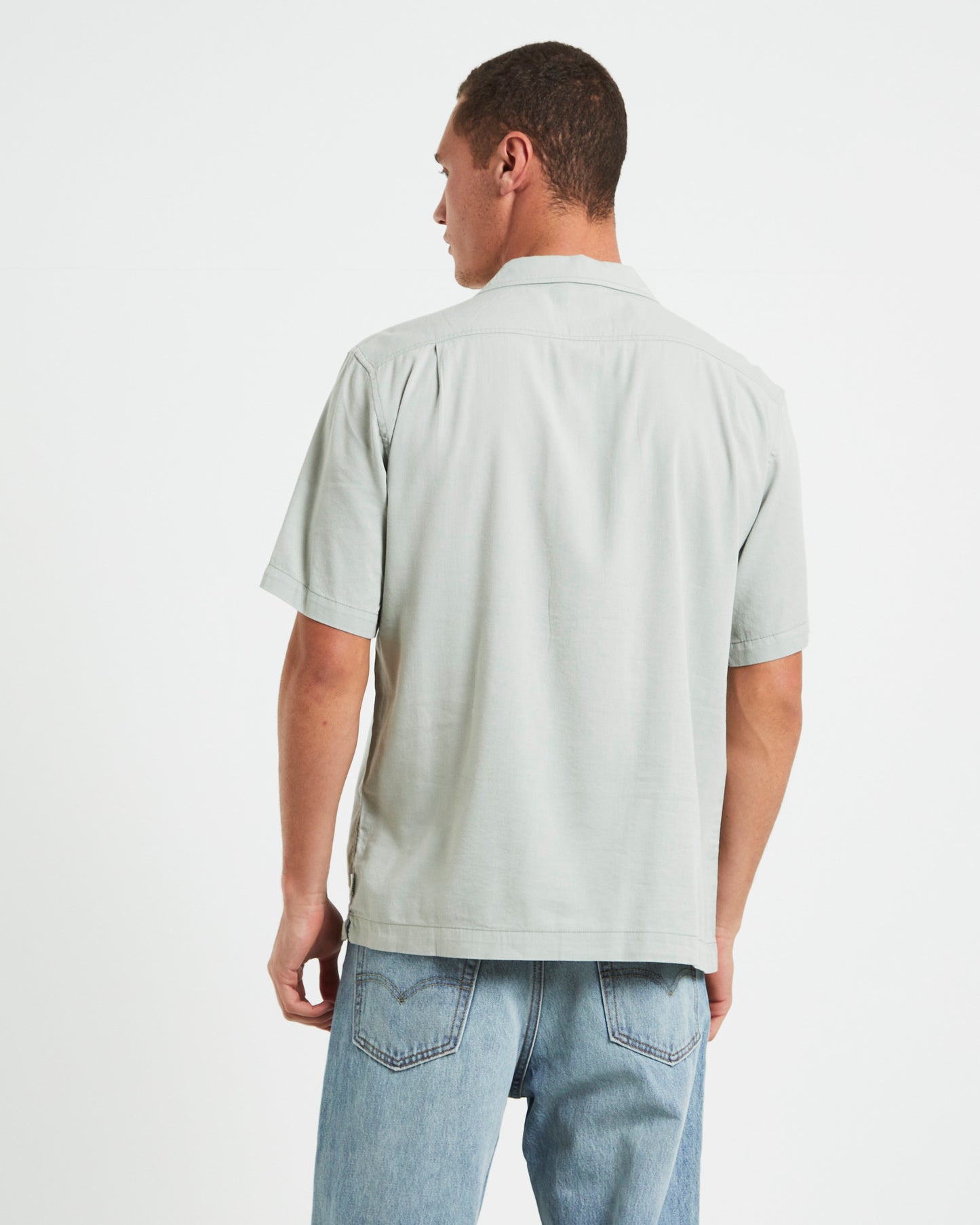 Evora Short Sleeve REsort Shirt in Sage Green